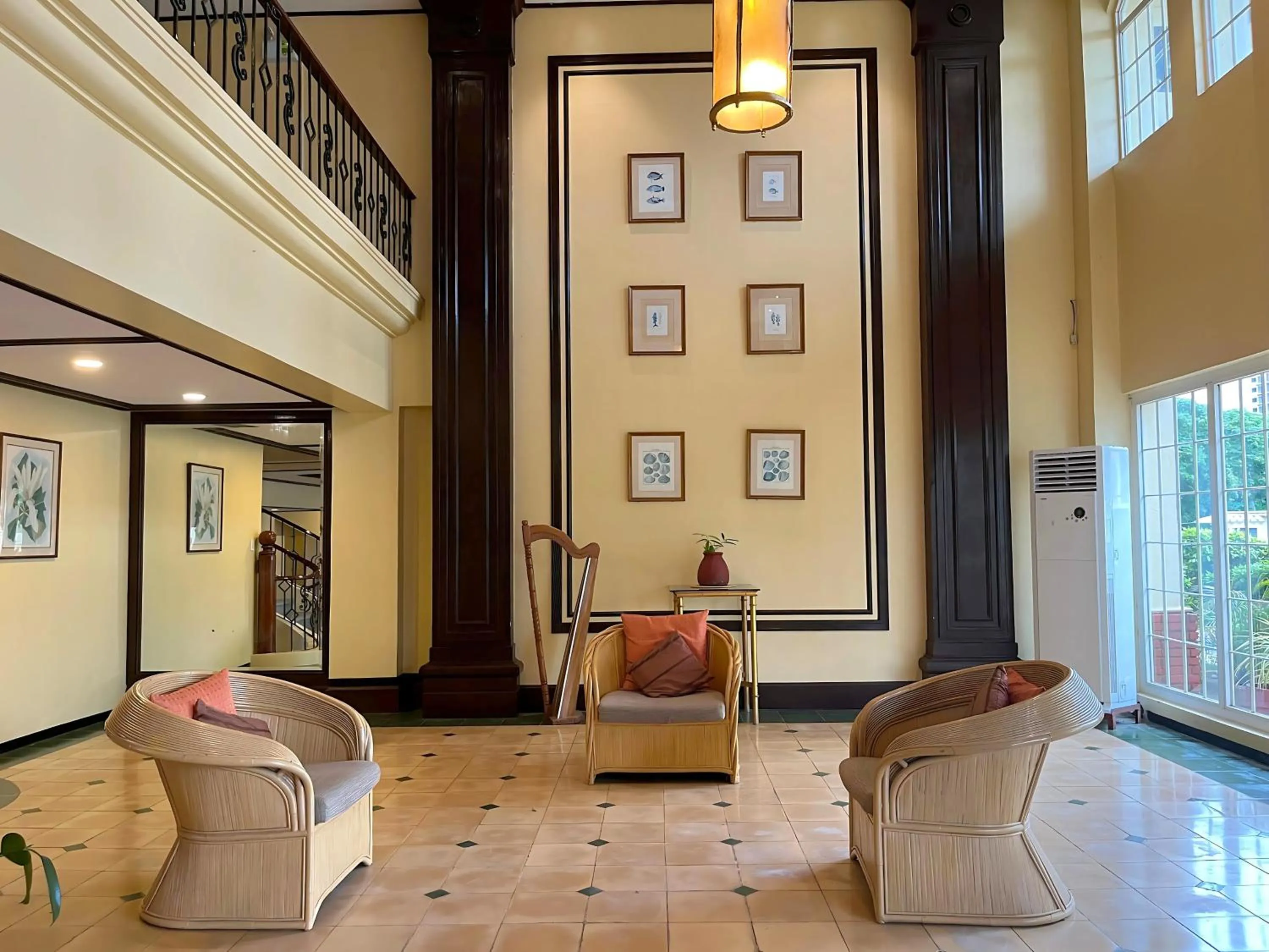 Seating area in Vista Mar Beach Resort & Country Club