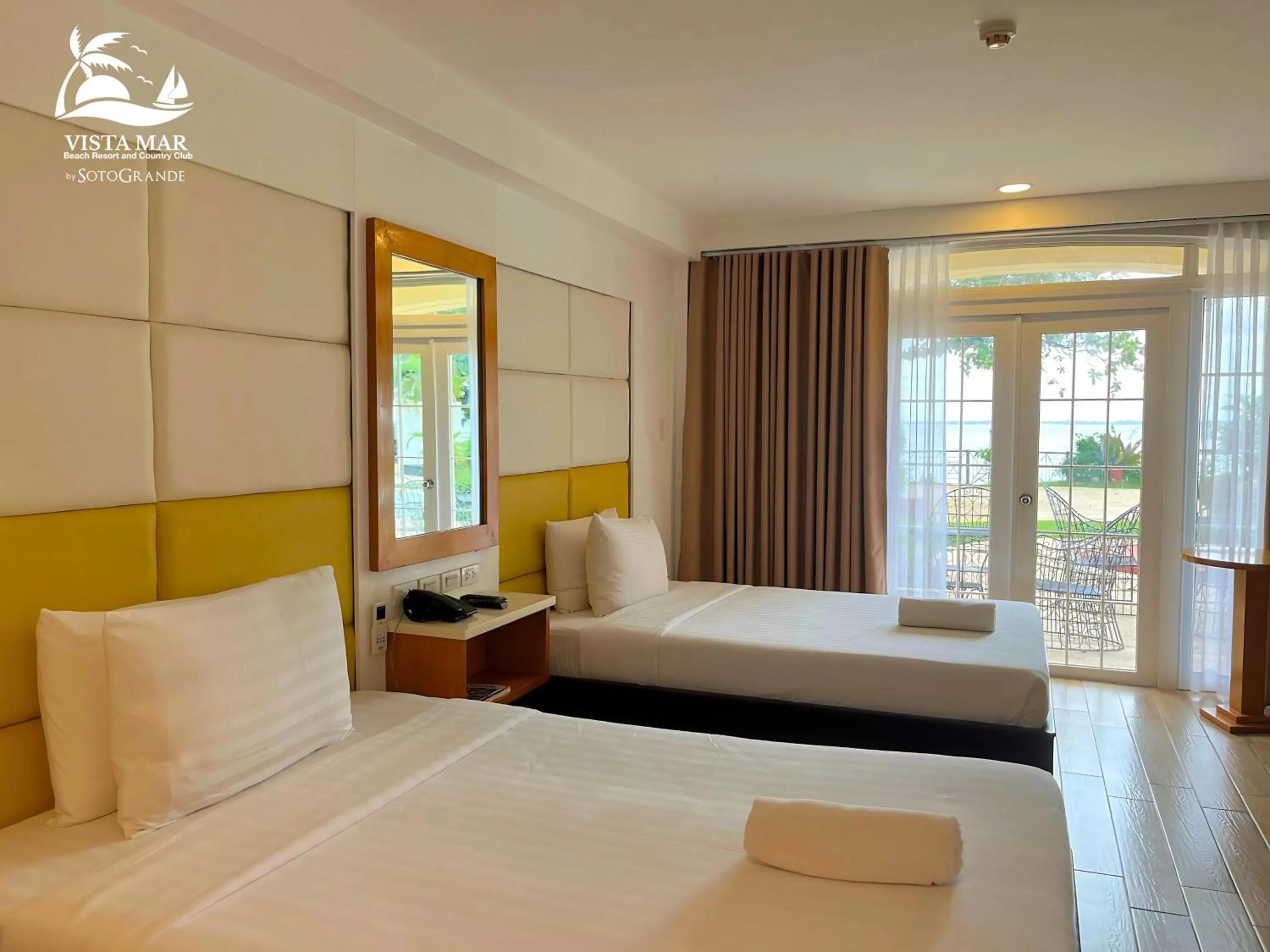 Bed in Vista Mar Beach Resort & Country Club