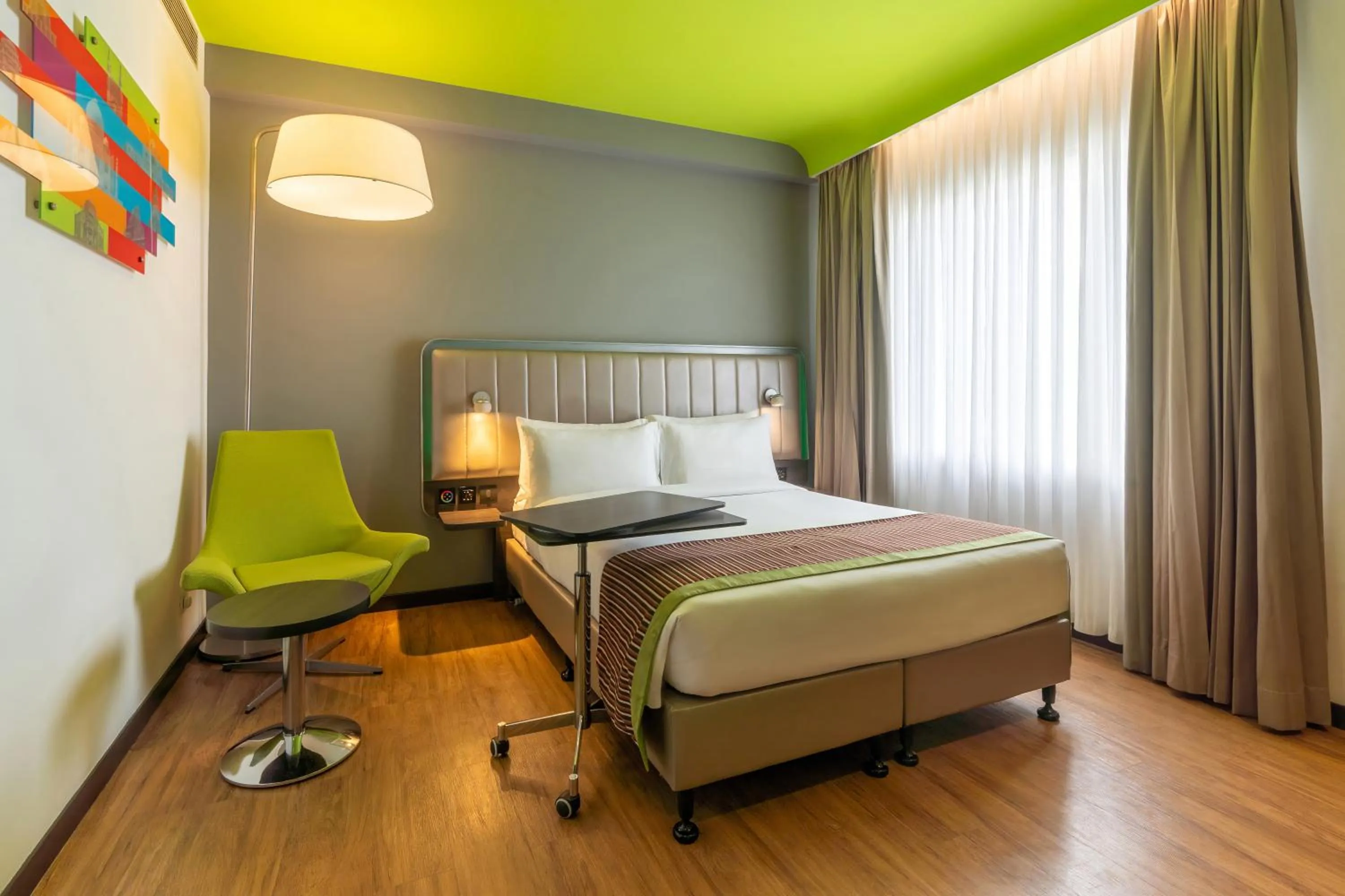 Bedroom, Bed in Park Inn by Radisson,South Delhi