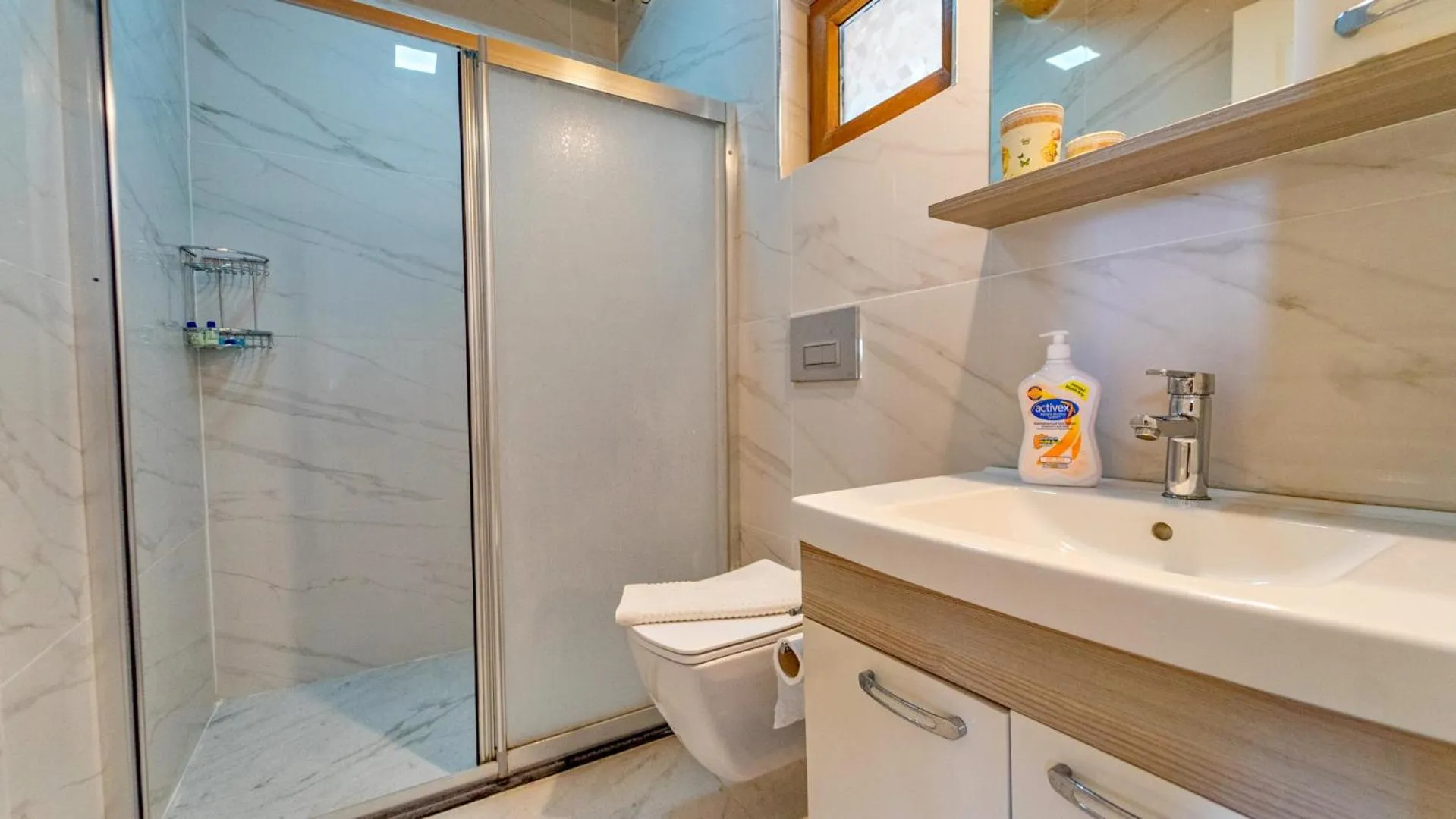 Bathroom in St. Nicholas Pension