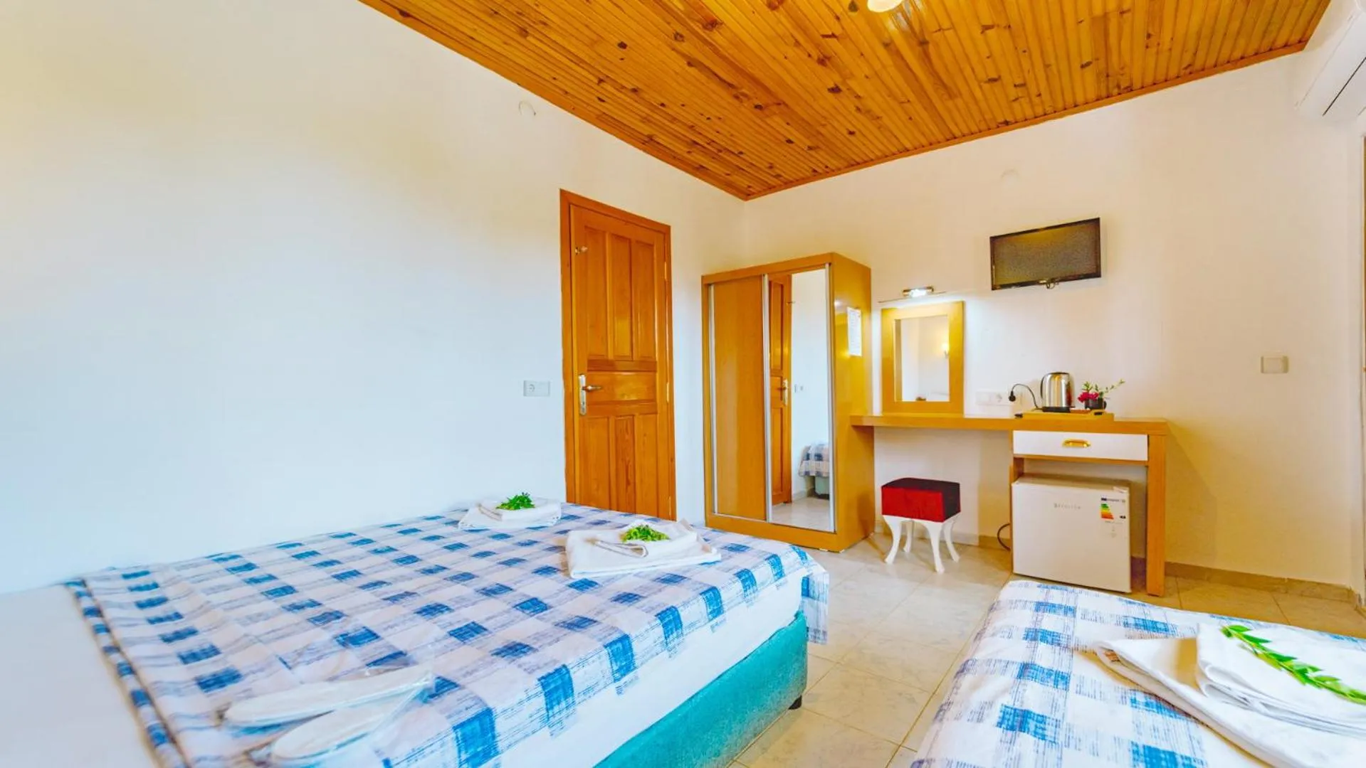 Photo of the whole room in St. Nicholas Pension