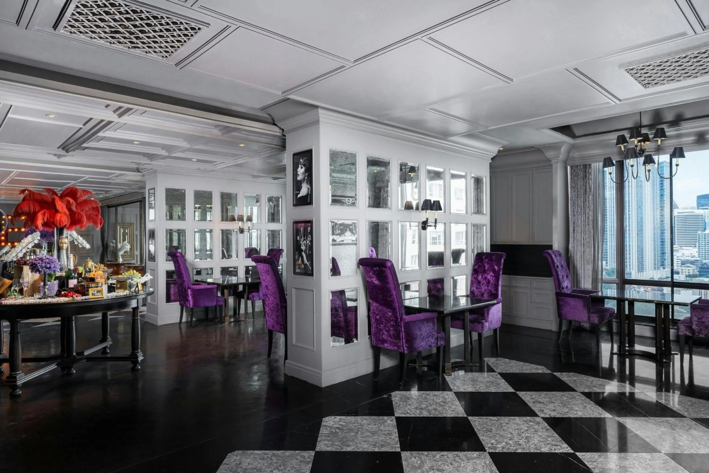 Restaurant/places to eat in Hotel Muse Bangkok, Autograph Collection