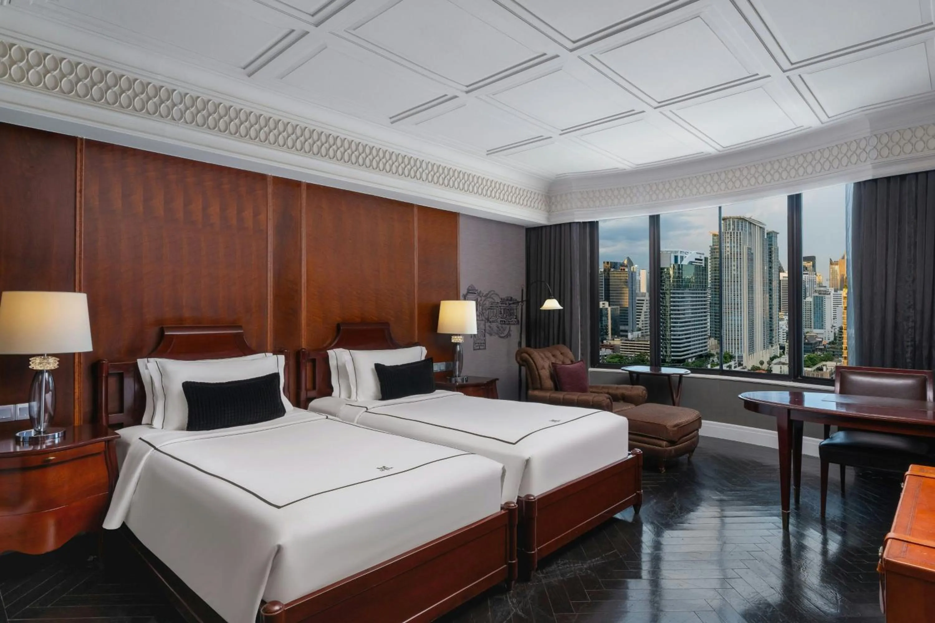 Photo of the whole room, Bed in Hotel Muse Bangkok, Autograph Collection