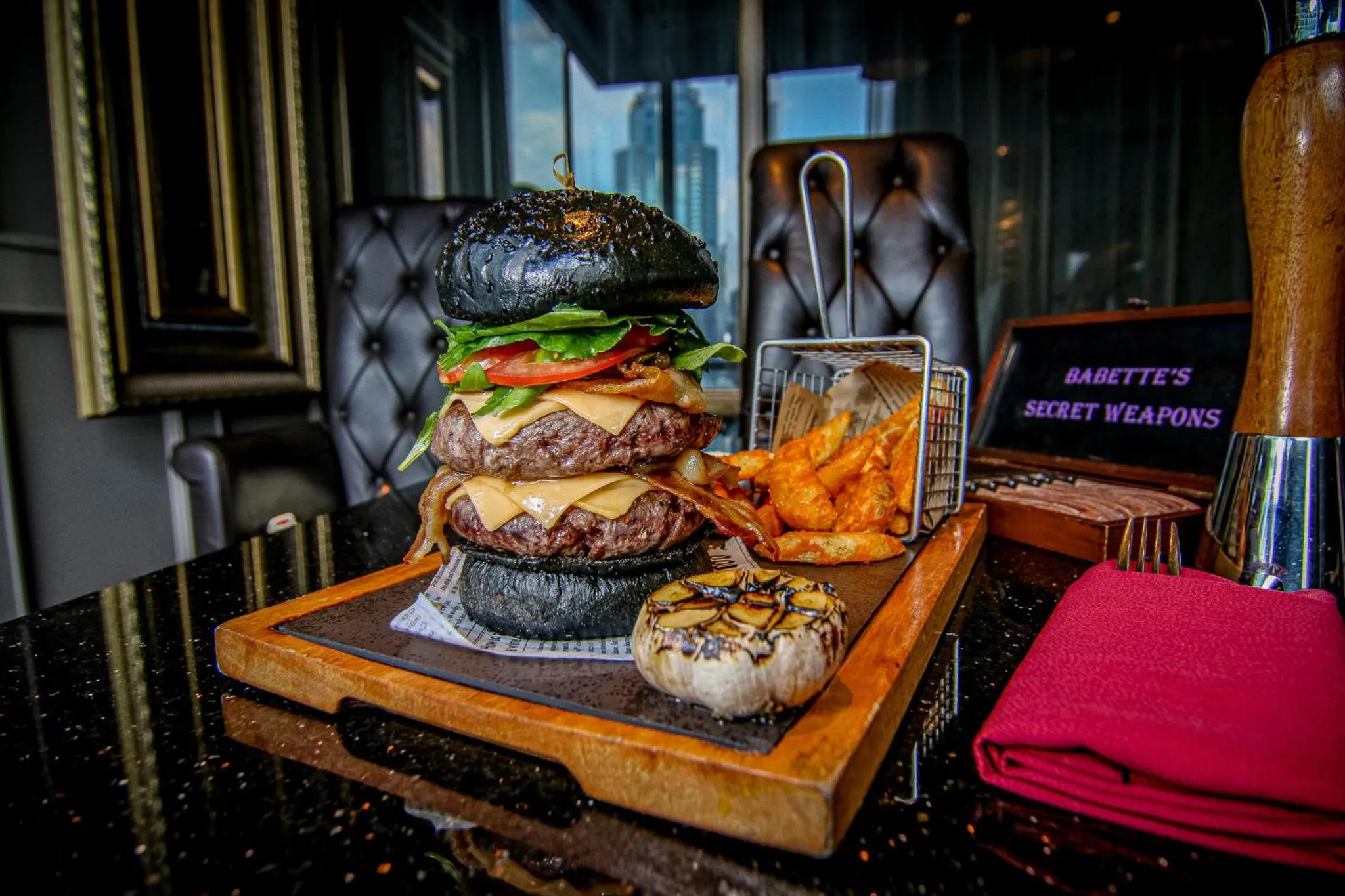 Food and drinks in Hotel Muse Bangkok, Autograph Collection