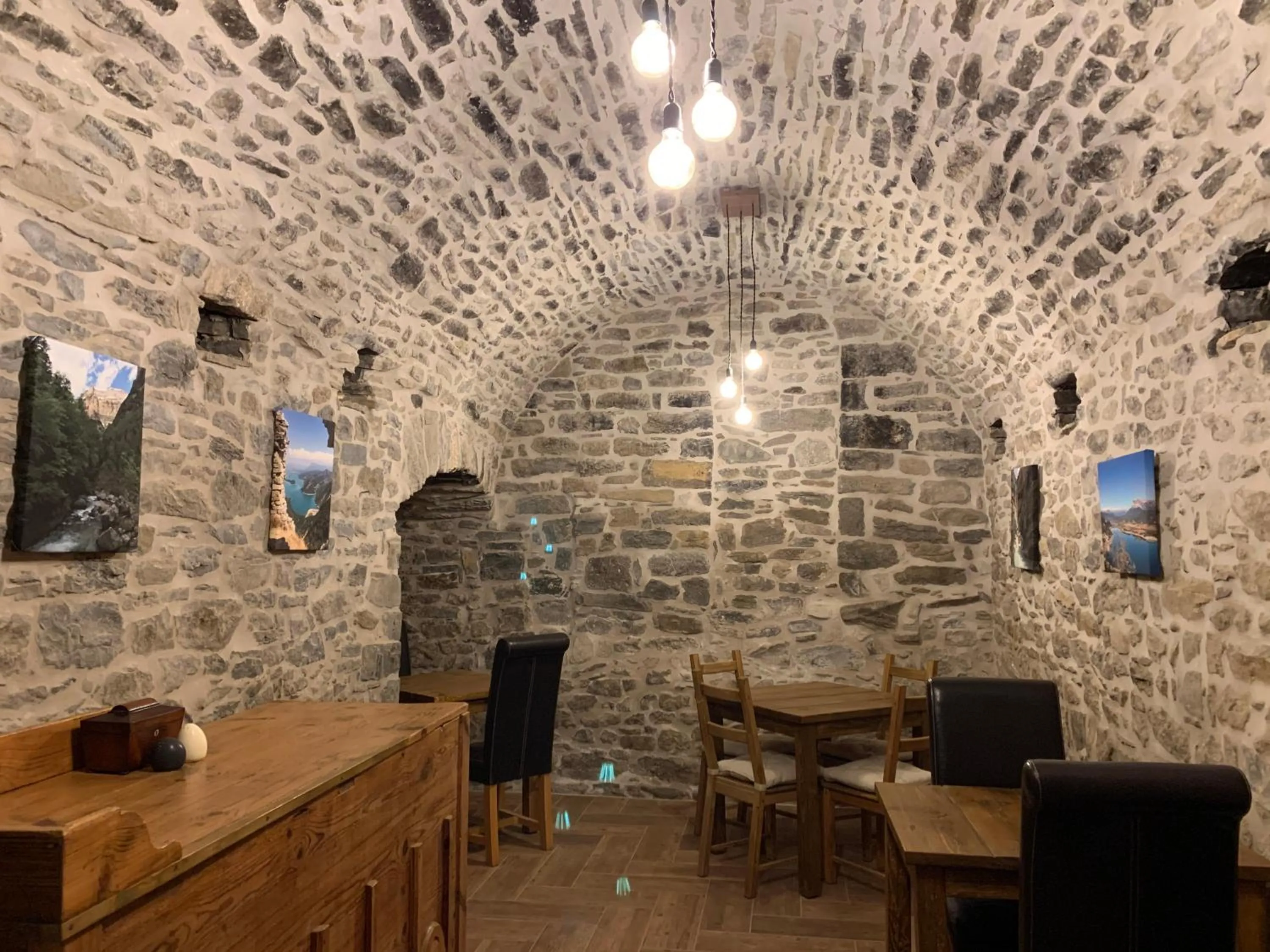 Dining area in Casa Lascorz