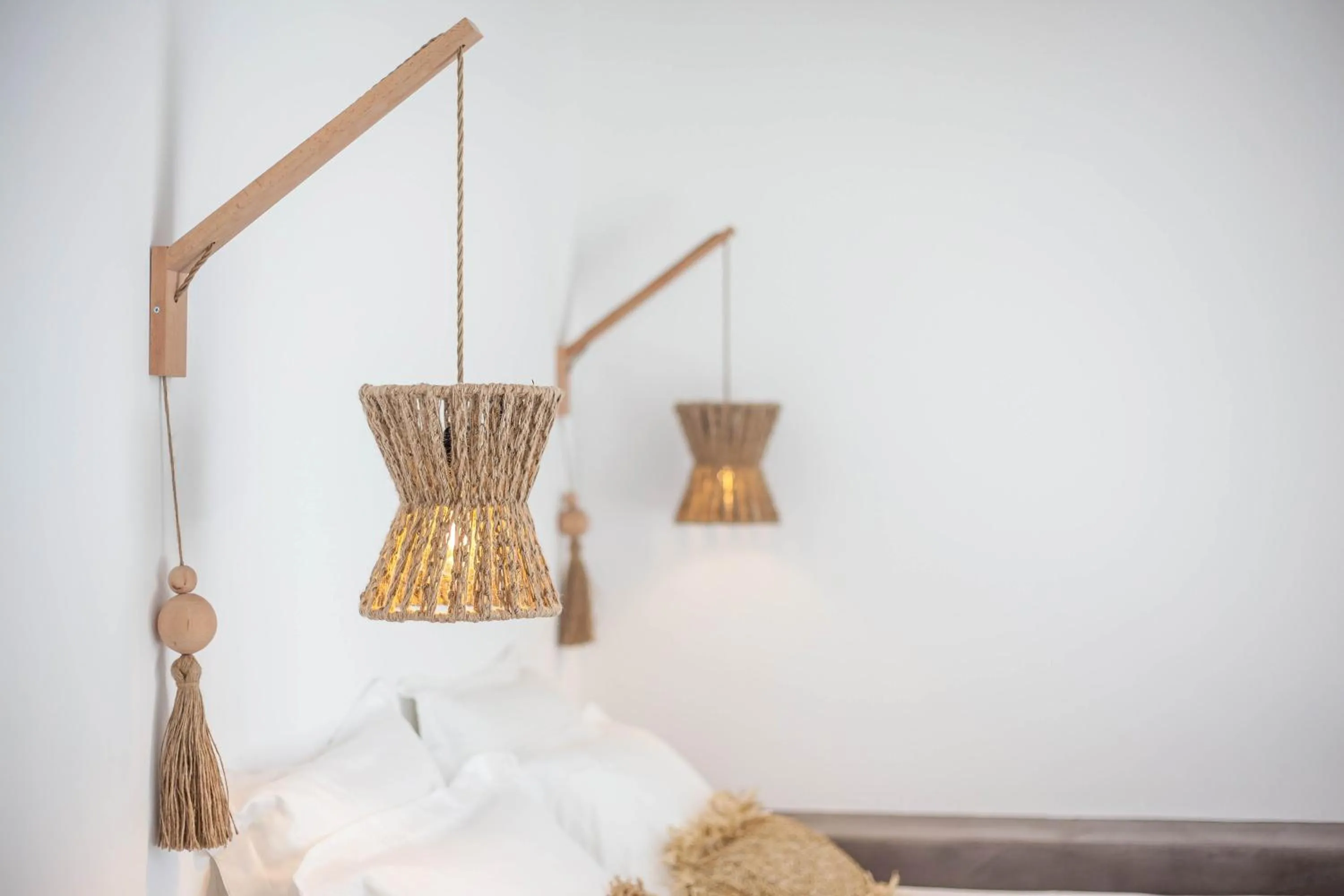 Decorative detail, Bed in Malibu Boutique Studios & Bungalows