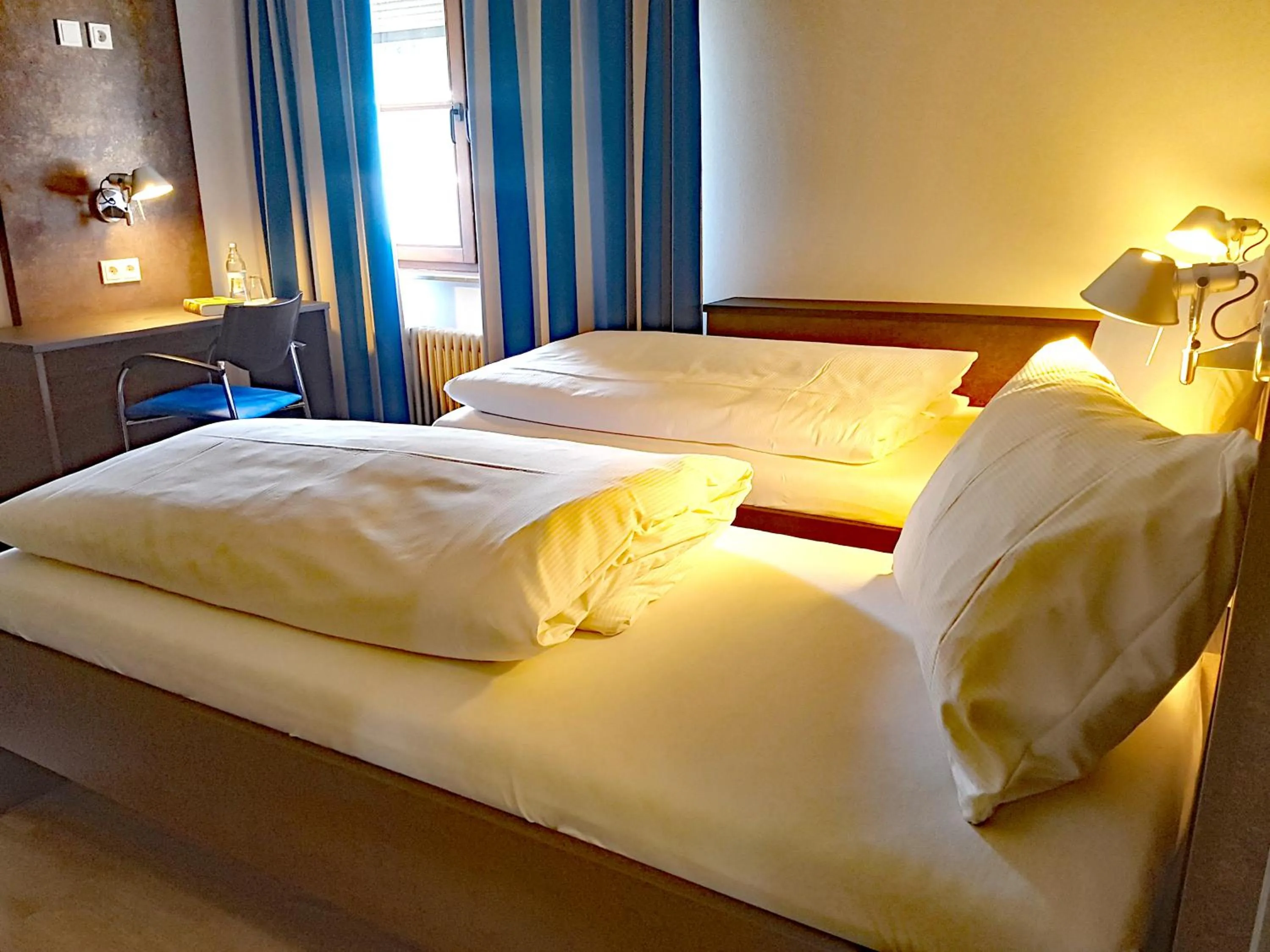 Bed in Tagungshaus Wernau