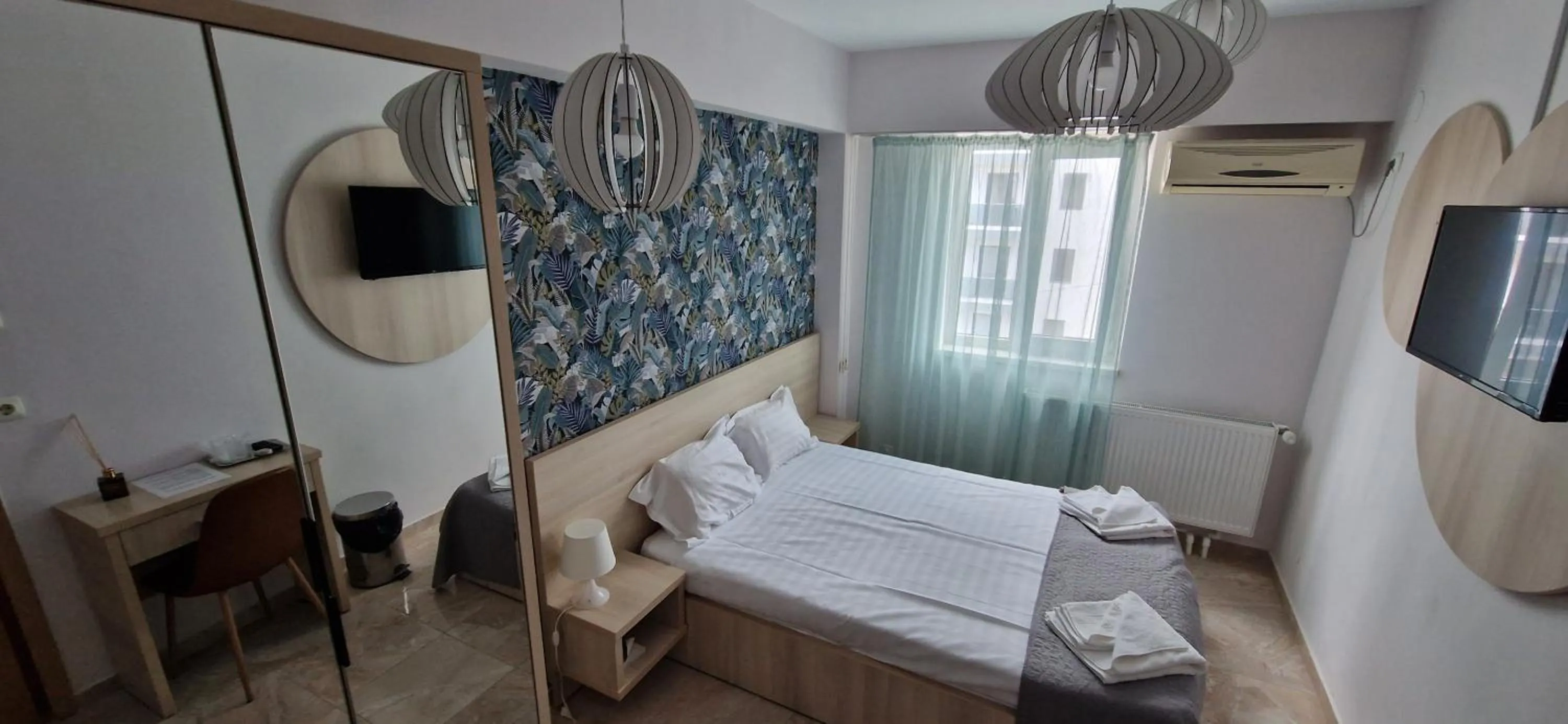 Photo of the whole room, Bed in OITUZ Boutique Residence