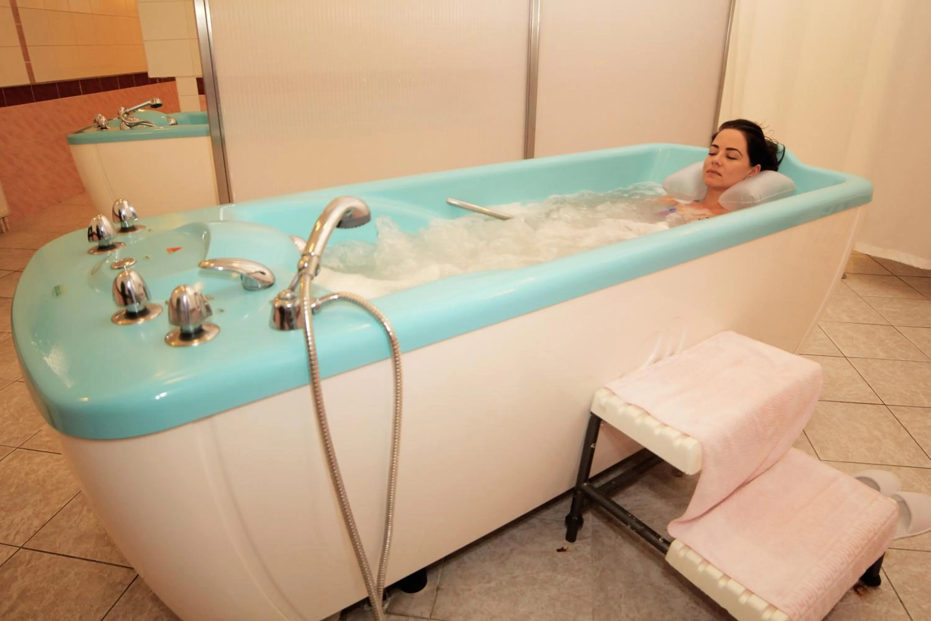 Hot Spring Bath in Hotel Pavlov
