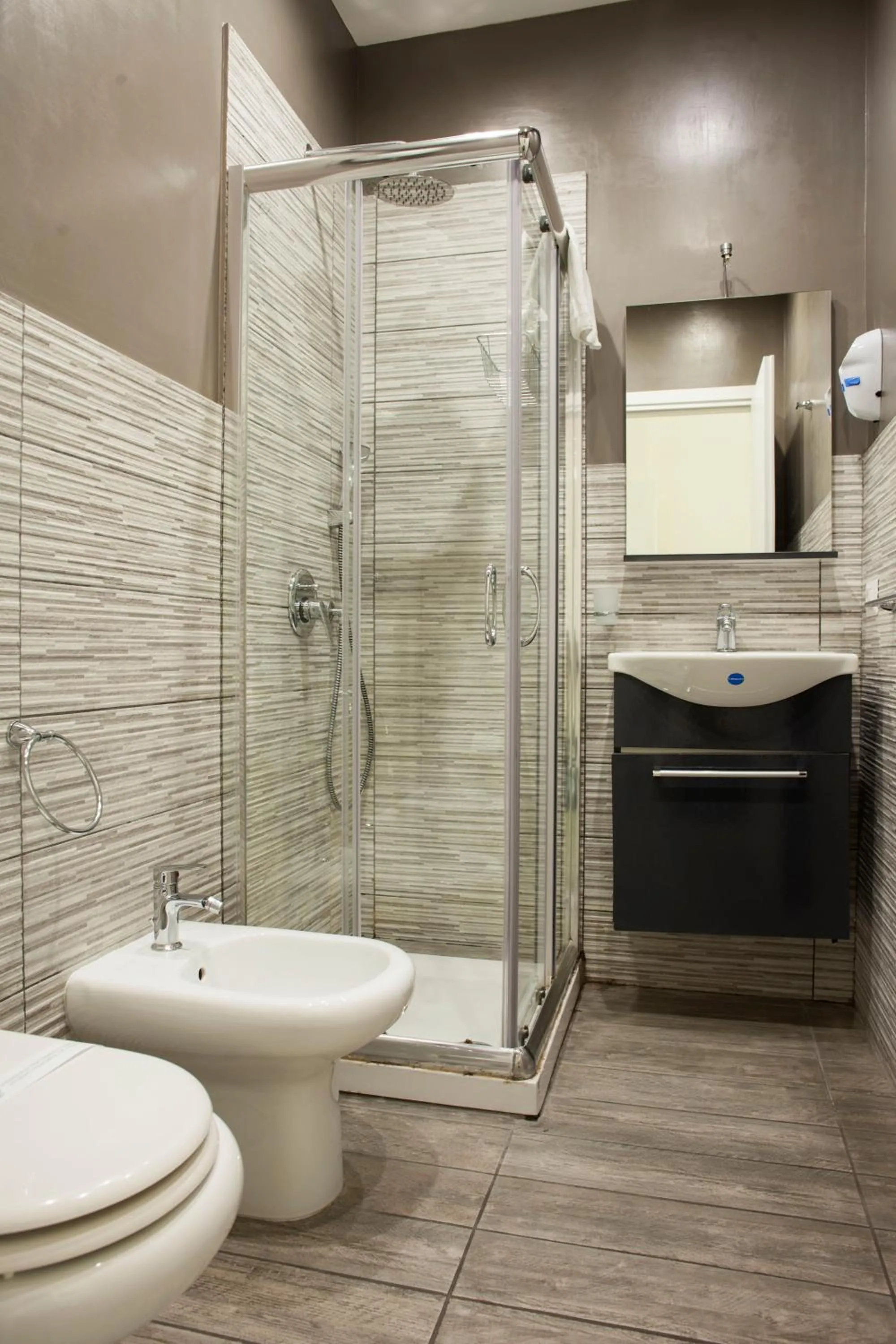 Shower in B&B Martucci Avenue