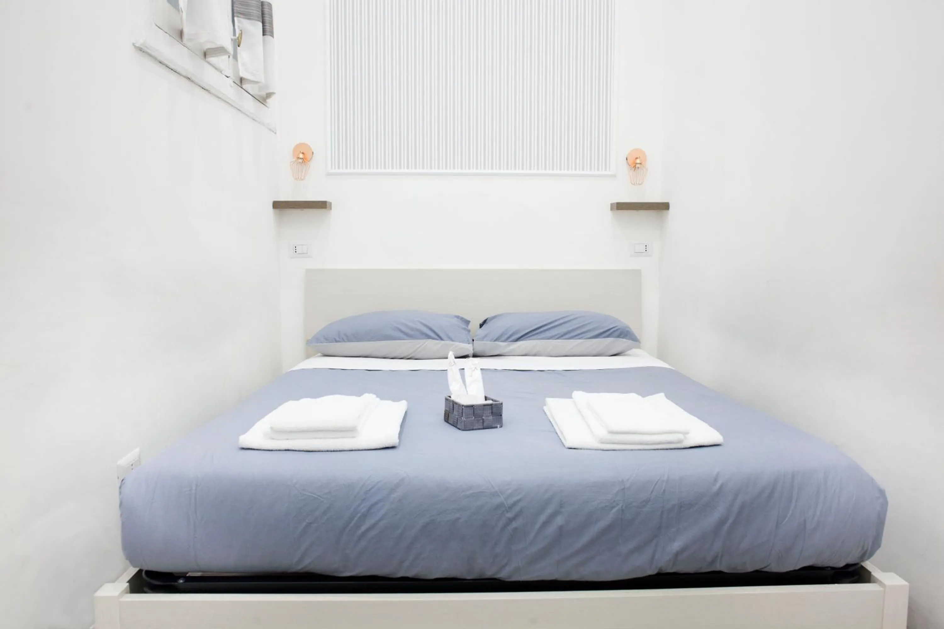 Photo of the whole room, Bed in B&B Martucci Avenue