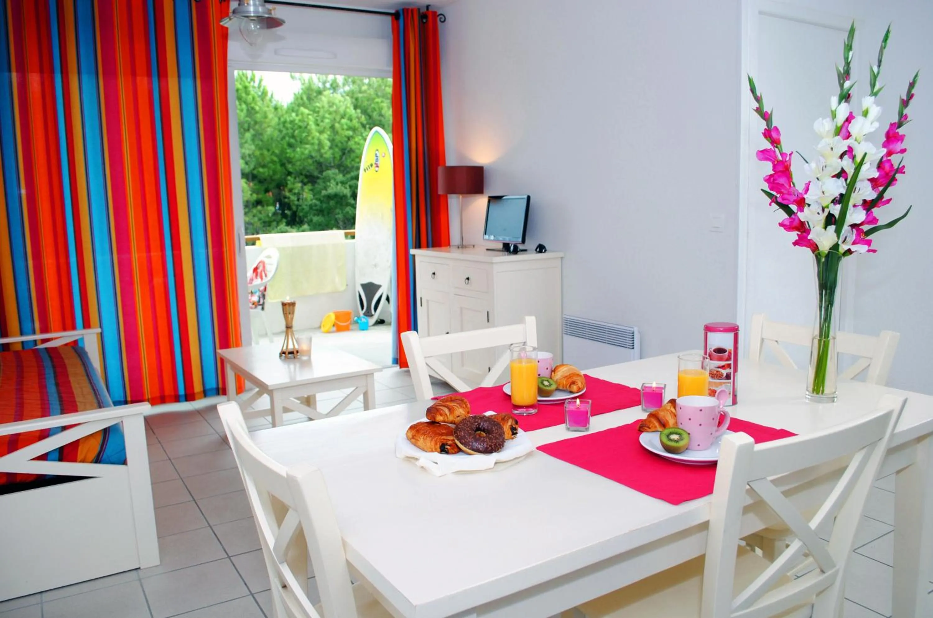 Dining area in Résidence Néméa Les Terrasses de l'Océan