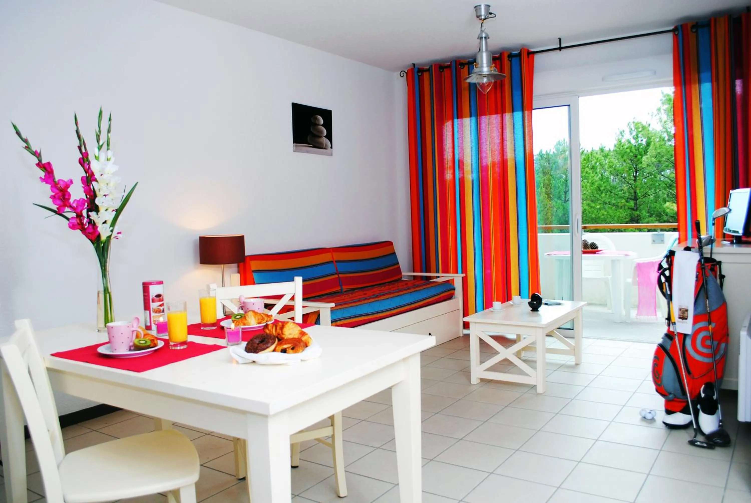 Dining area in Résidence Néméa Les Terrasses de l'Océan