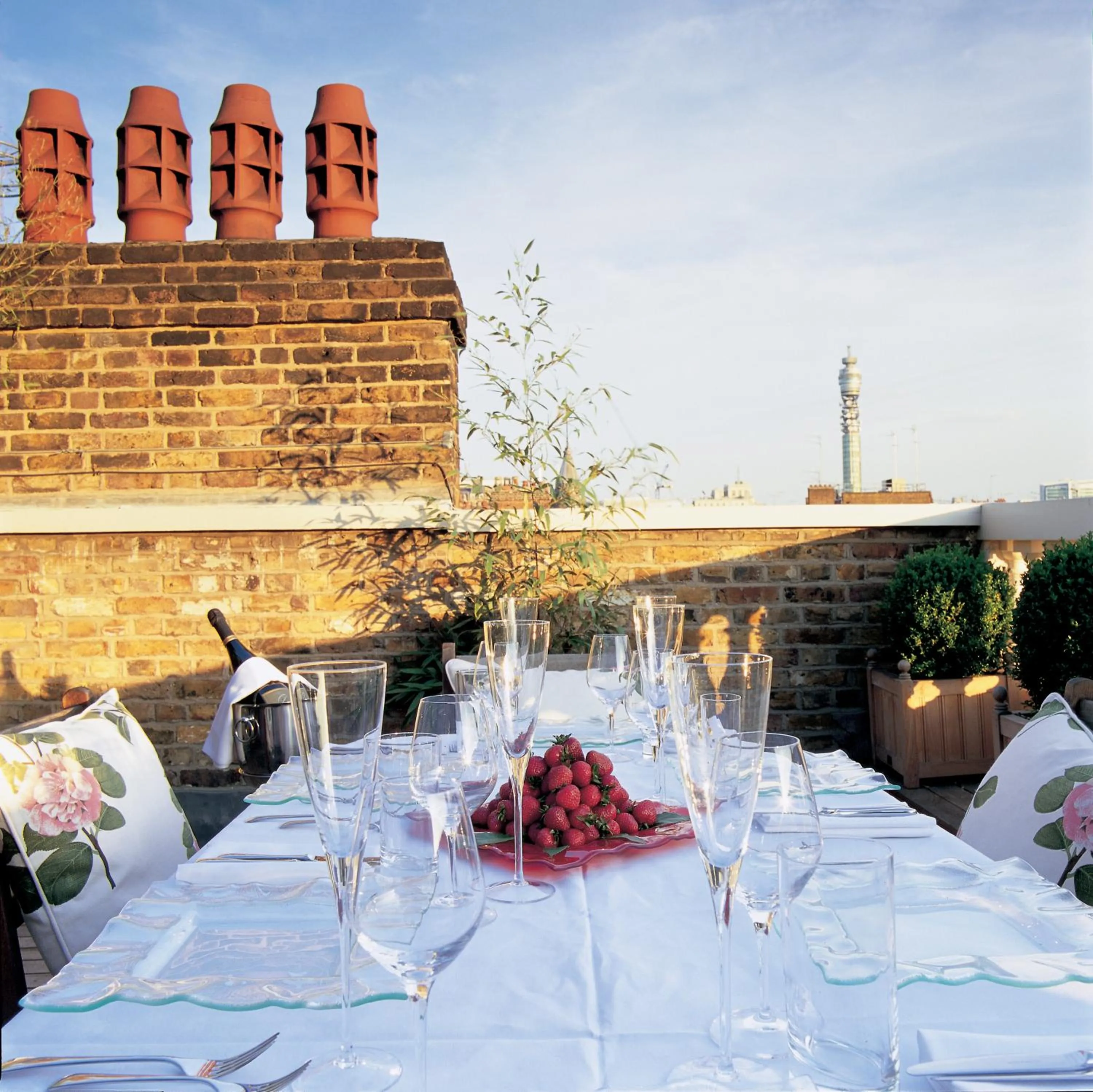 Dining area in The Mandeville Hotel