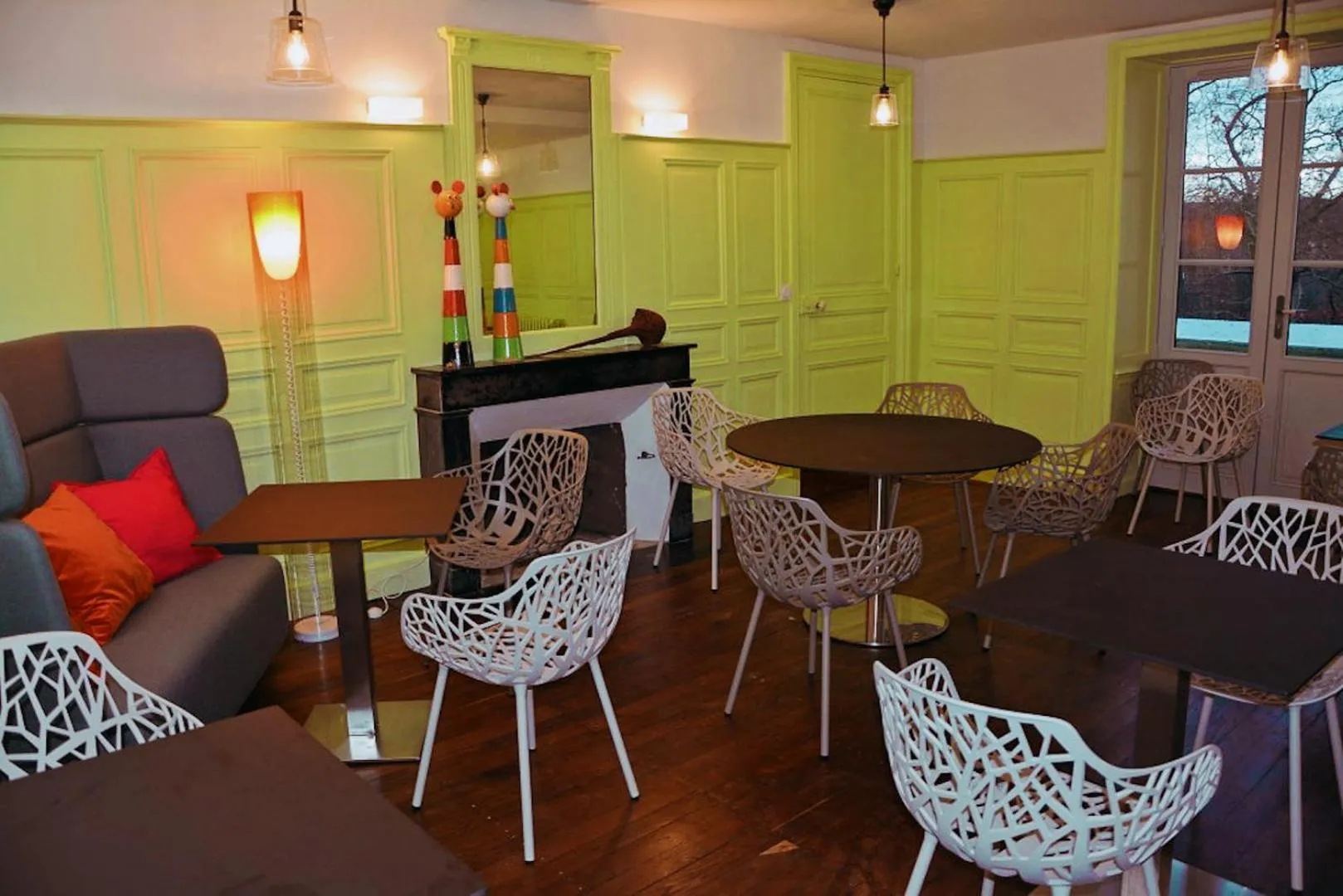 Restaurant/places to eat in Les Demeures de Valette