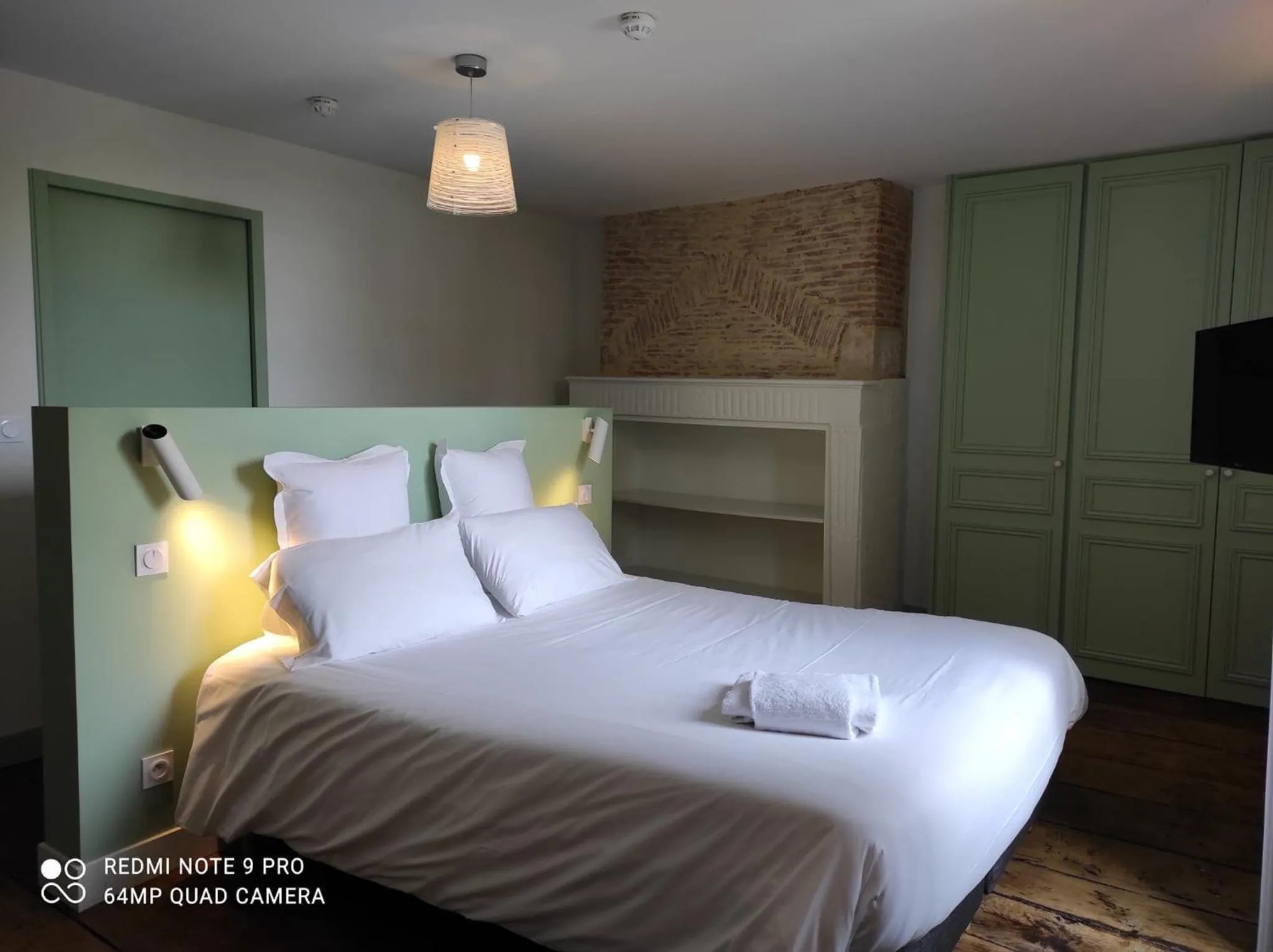 Bed in Les Demeures de Valette