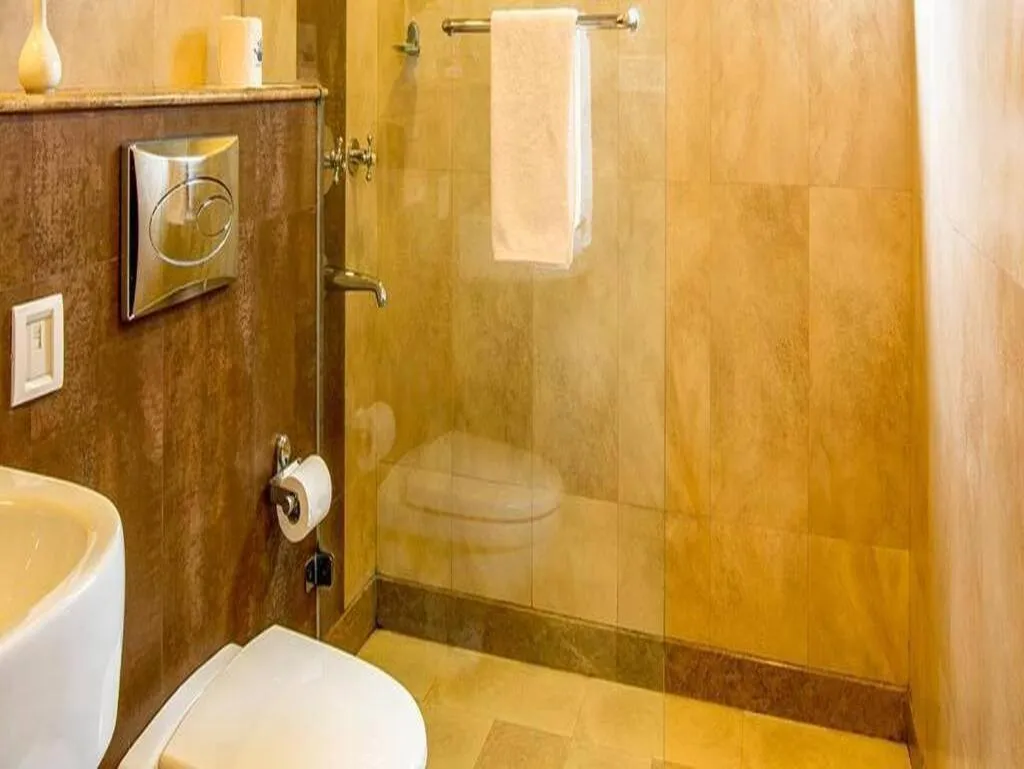 Bathroom in Vikram Vintage Inn