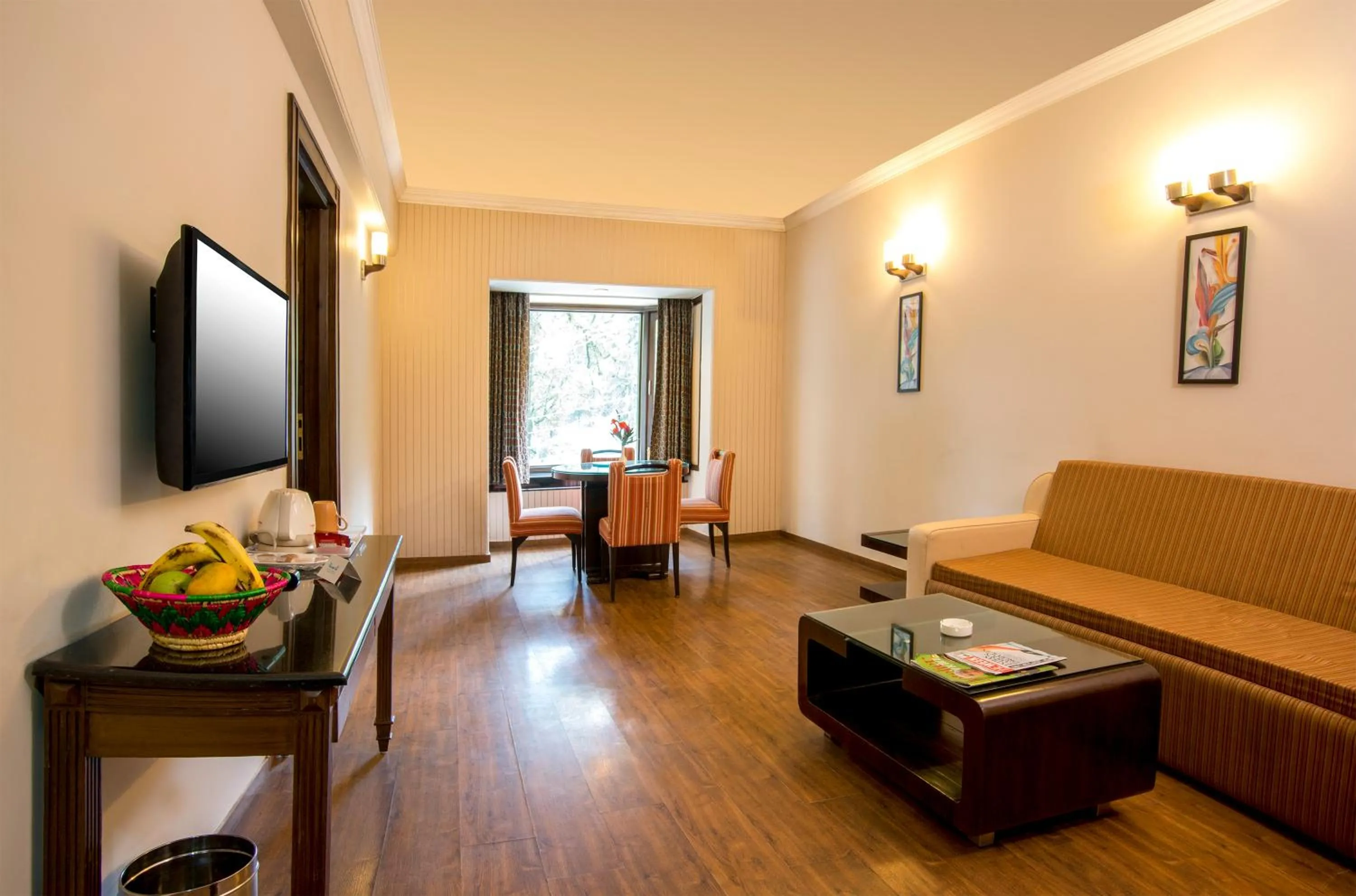 Living room in Vikram Vintage Inn