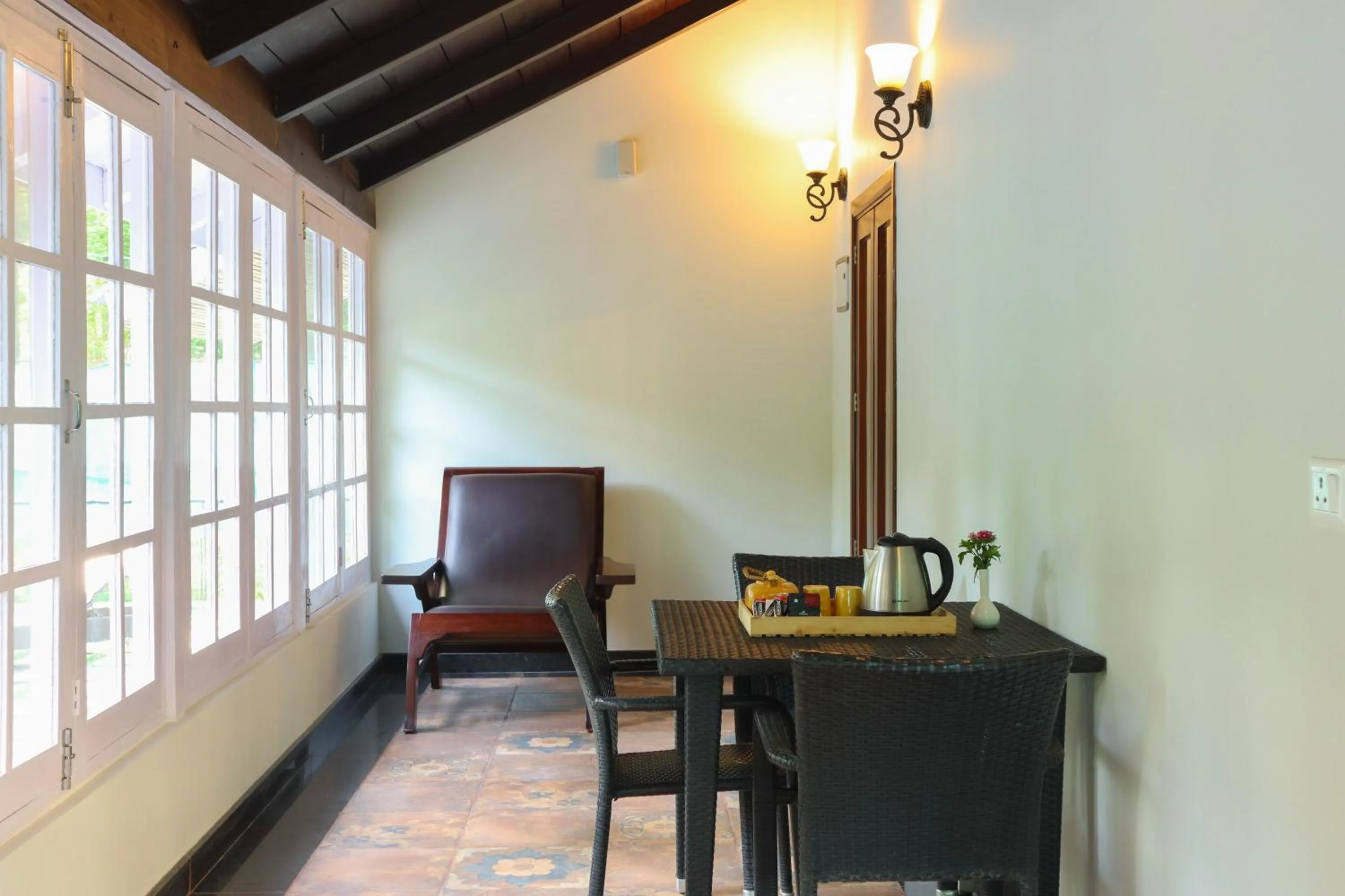 Living room in Vikram Vintage Inn