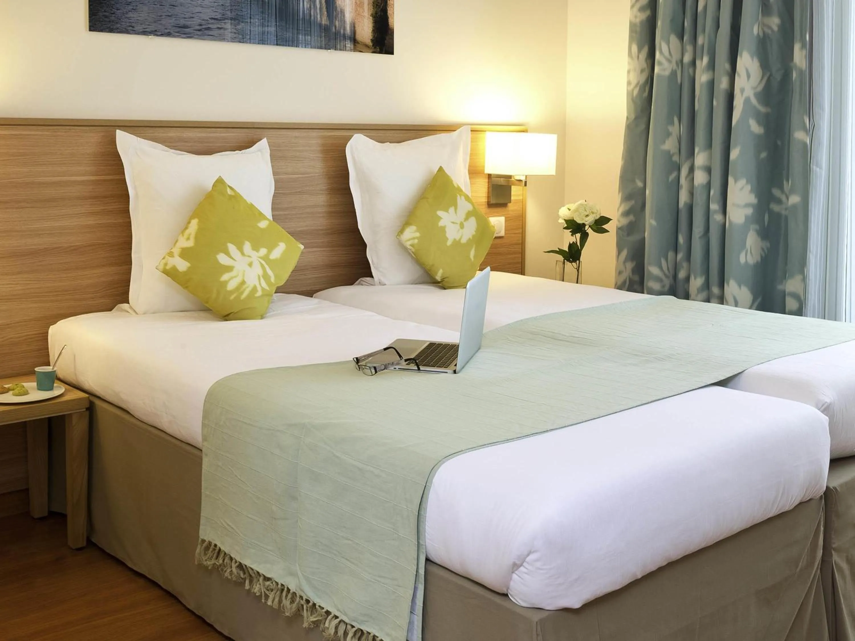 Bedroom, Bed in Aparthotel Adagio Paris Vincennes