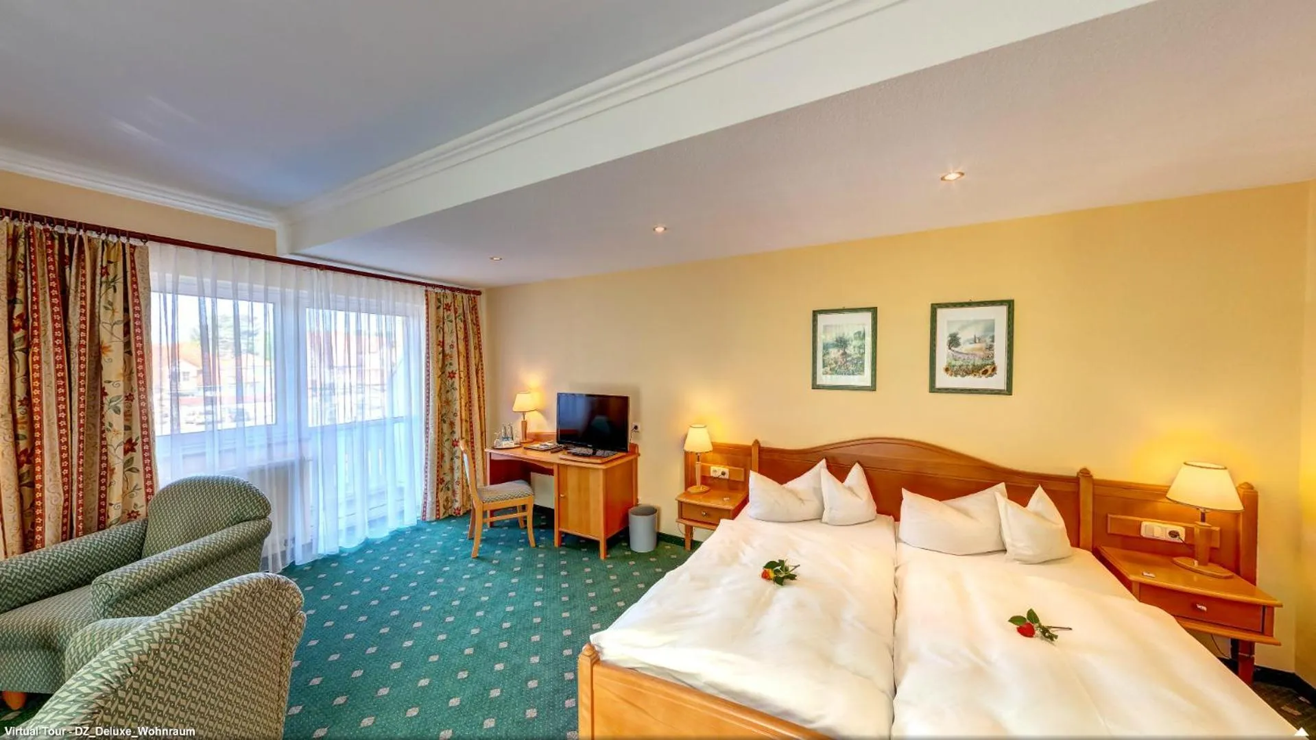 Photo of the whole room, Bed in Hotel Nordkap