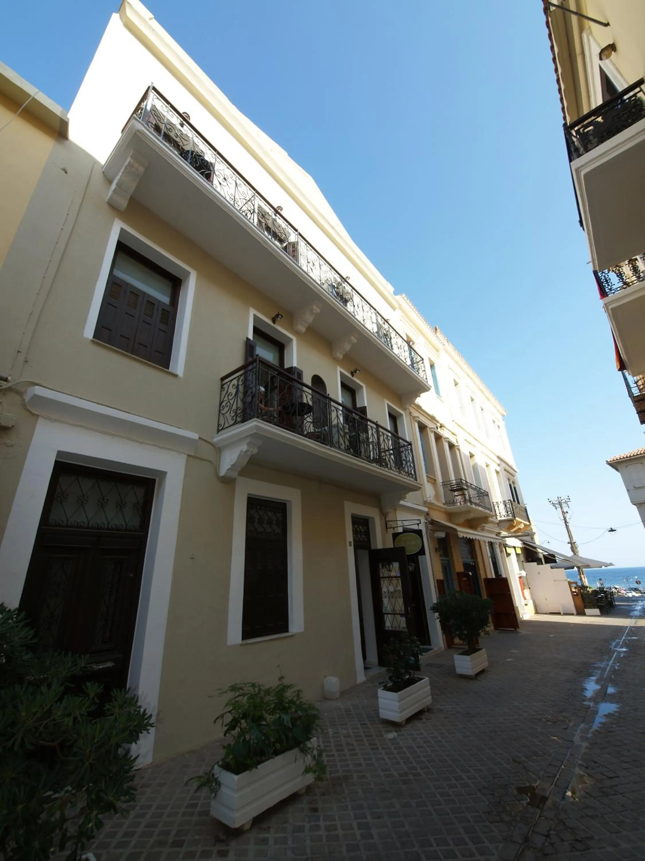 Facade/entrance in Casa Veneta