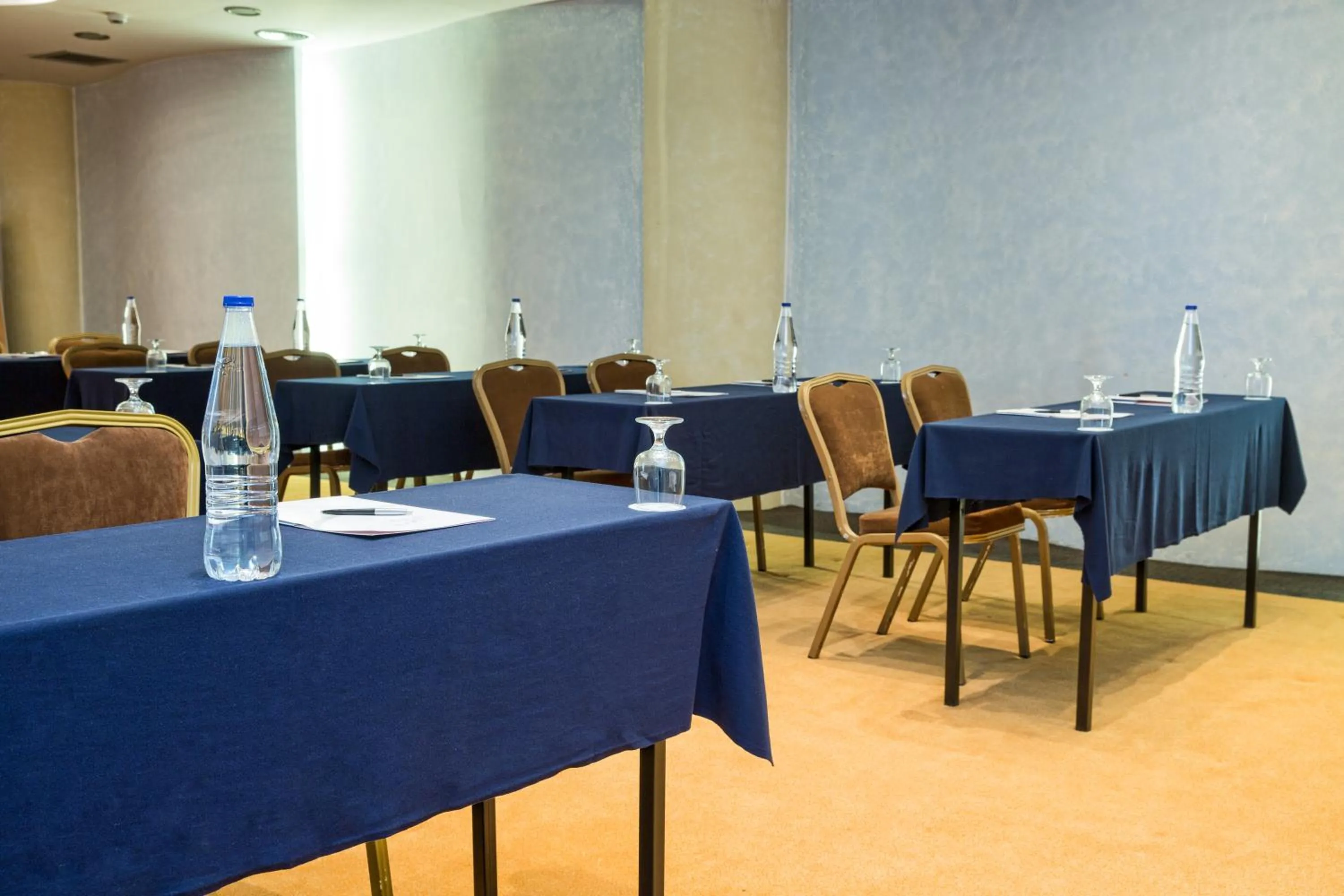 Blue Sky City Beach Hotel