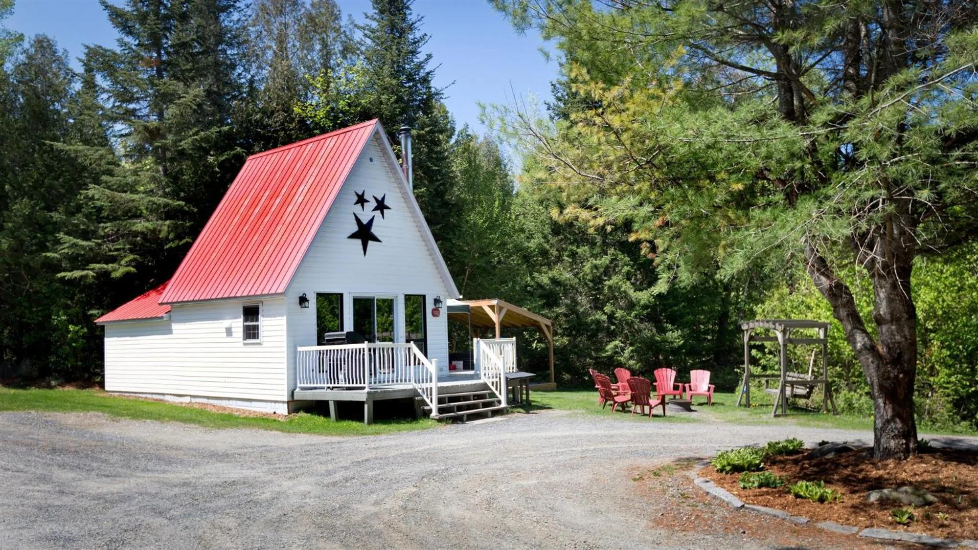 Camping Chalets Spas Pignons Rouges