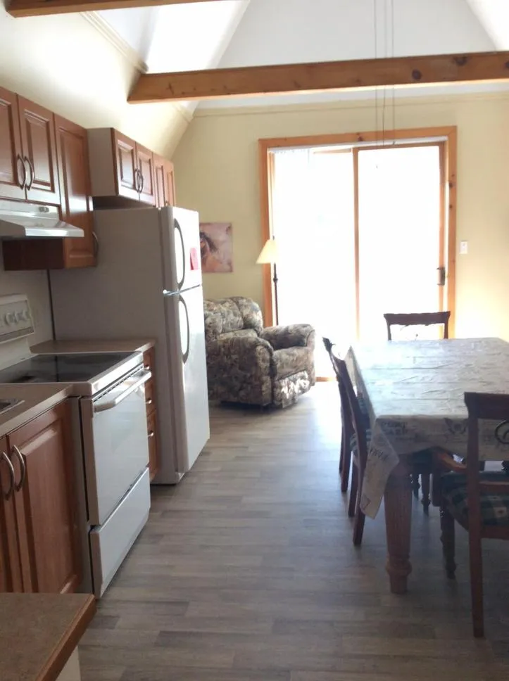 Camping Chalets Spas Pignons Rouges