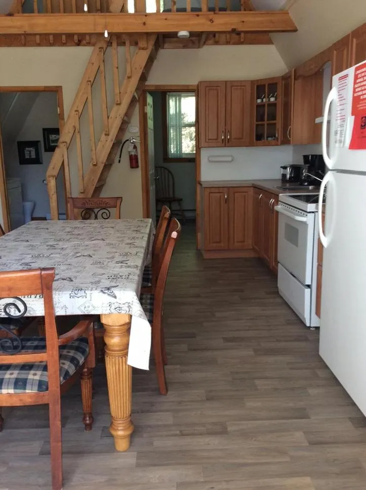 Camping Chalets Spas Pignons Rouges