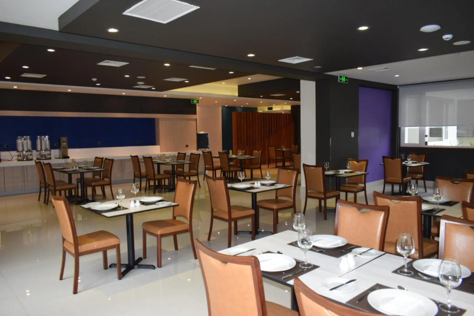 Restaurant/places to eat in Hotel Diego de Almagro Talca Express