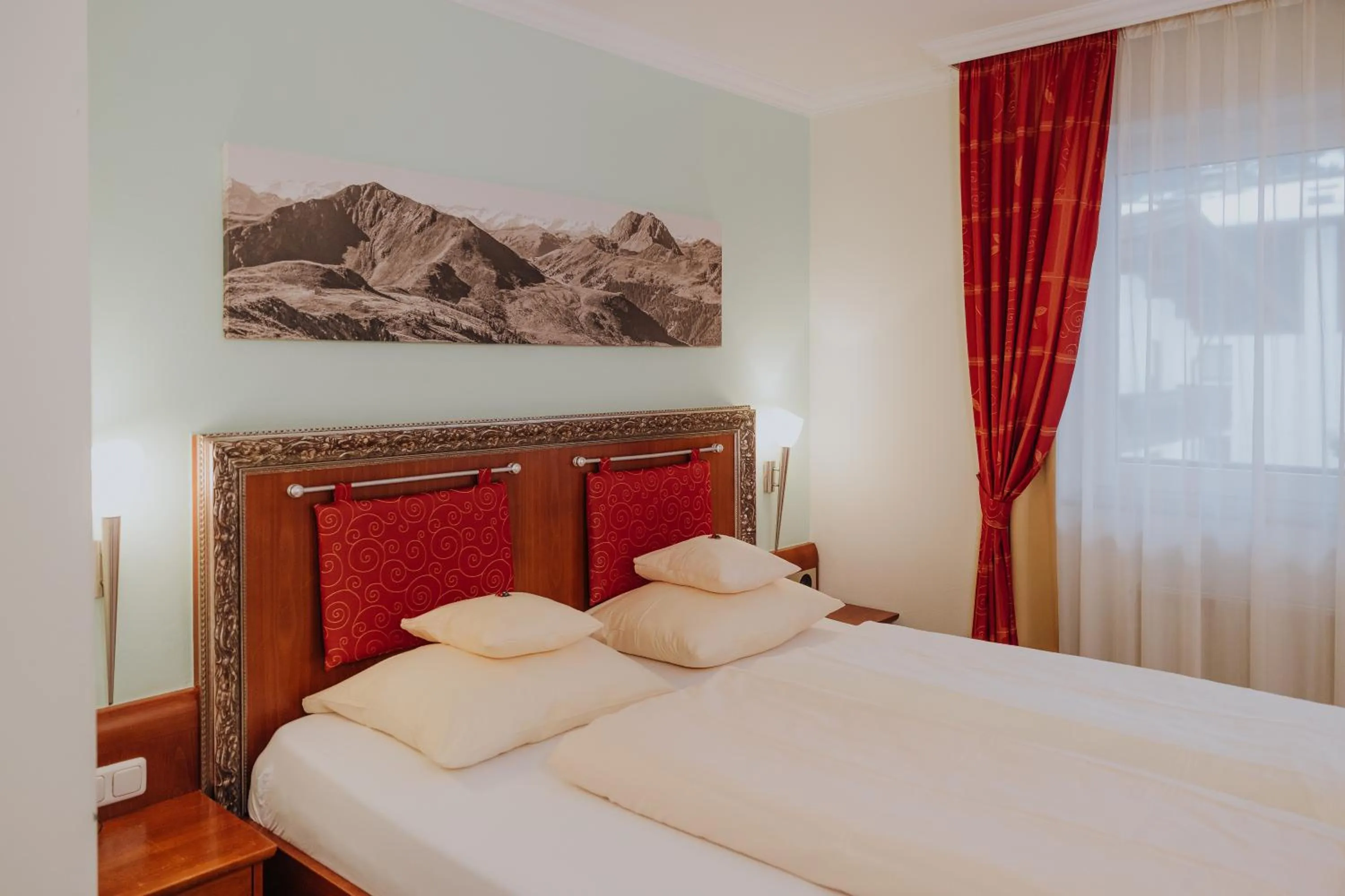 Photo of the whole room, Bed in Hotel Glockenstuhl