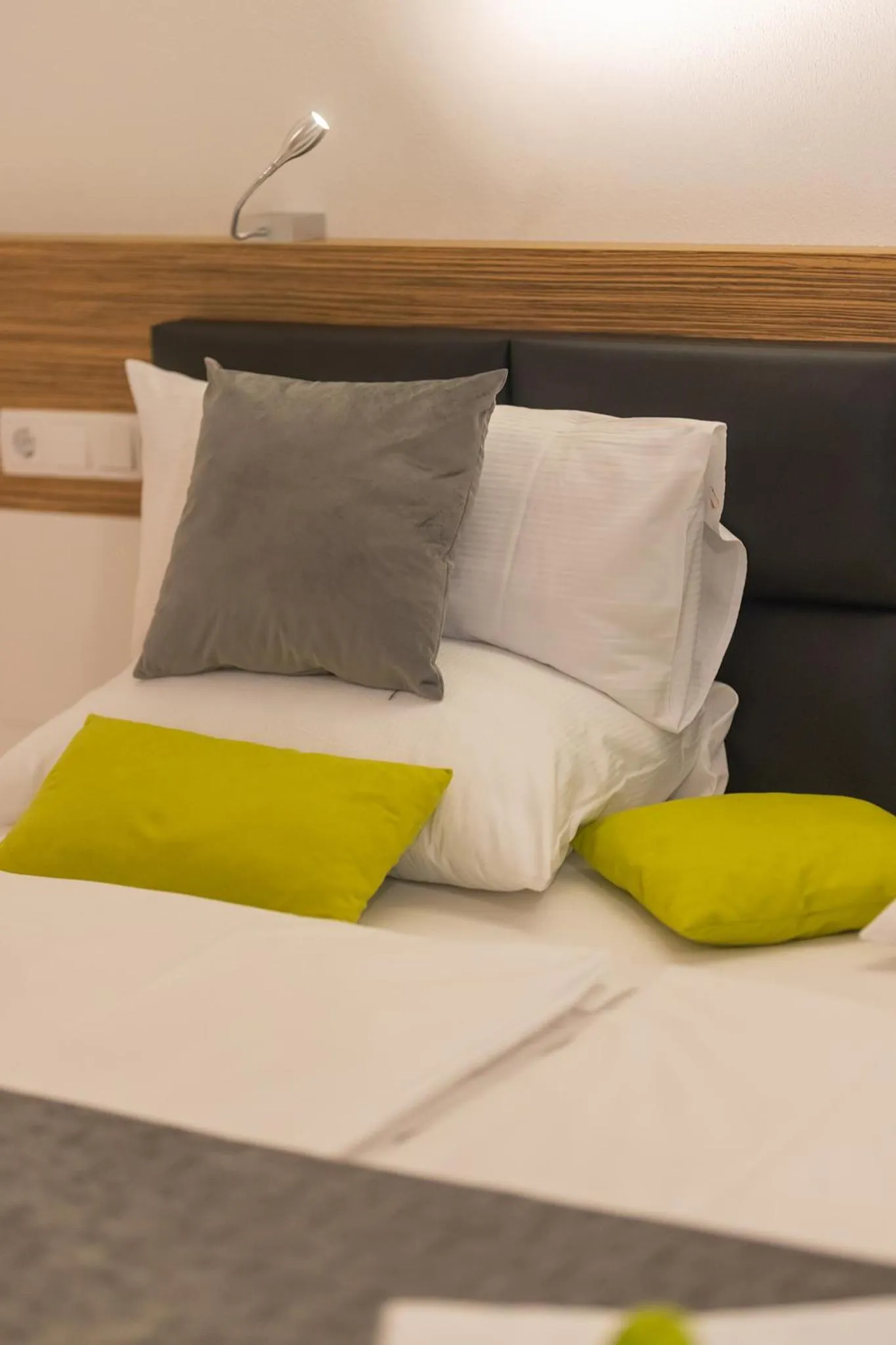 Bed in Boardinghouse HOME - adults only -