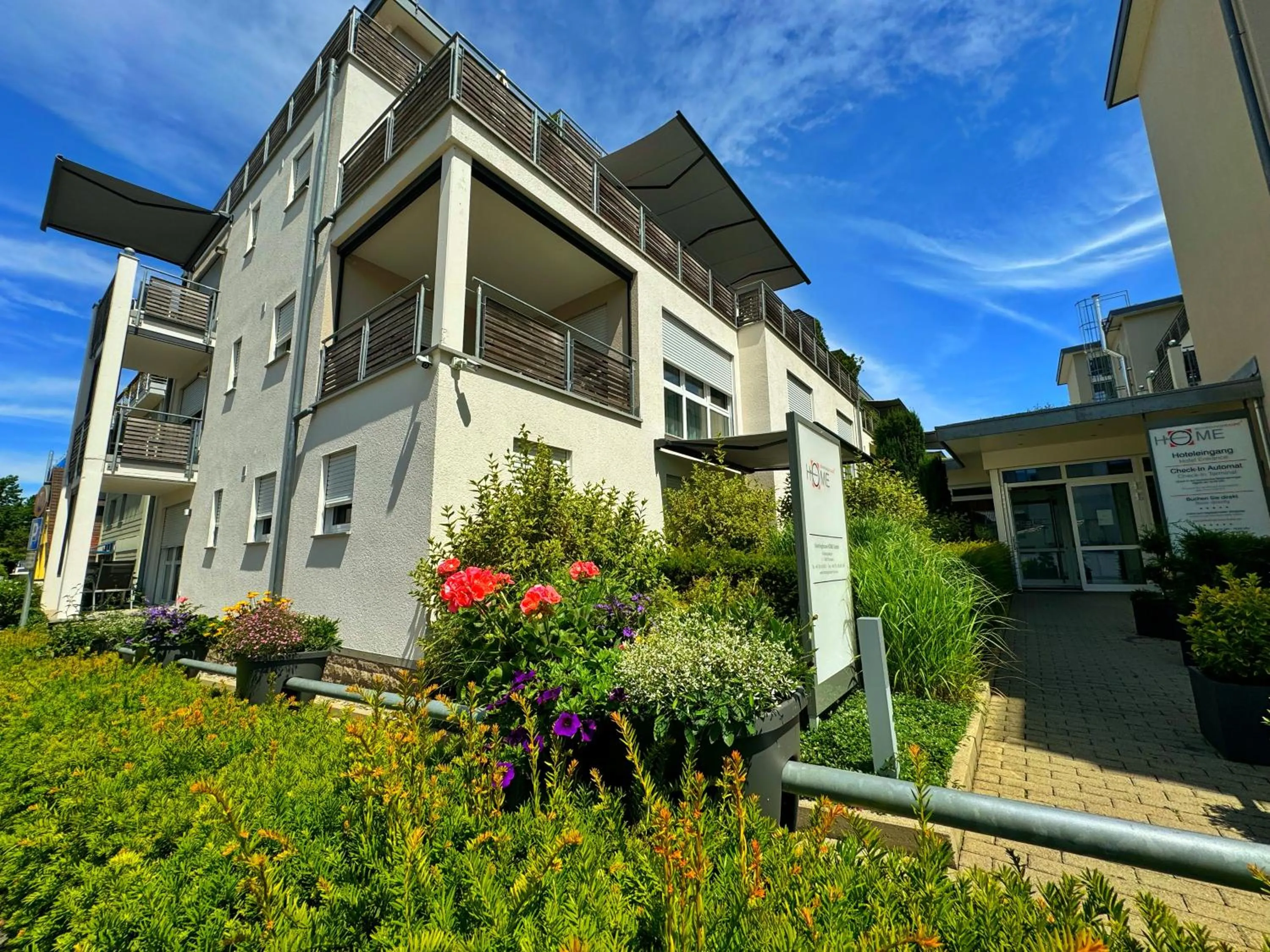 Property building in Boardinghouse HOME - adults only -