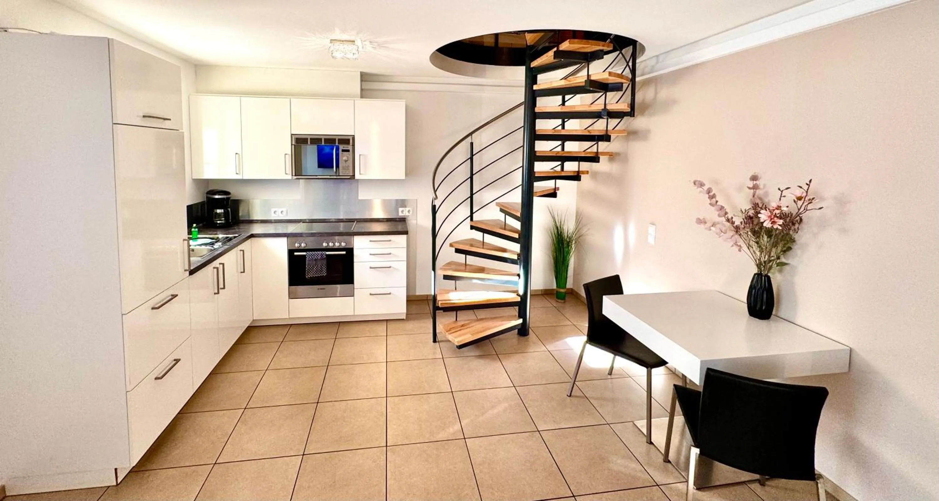 Boardinghouse HOME - adults only -