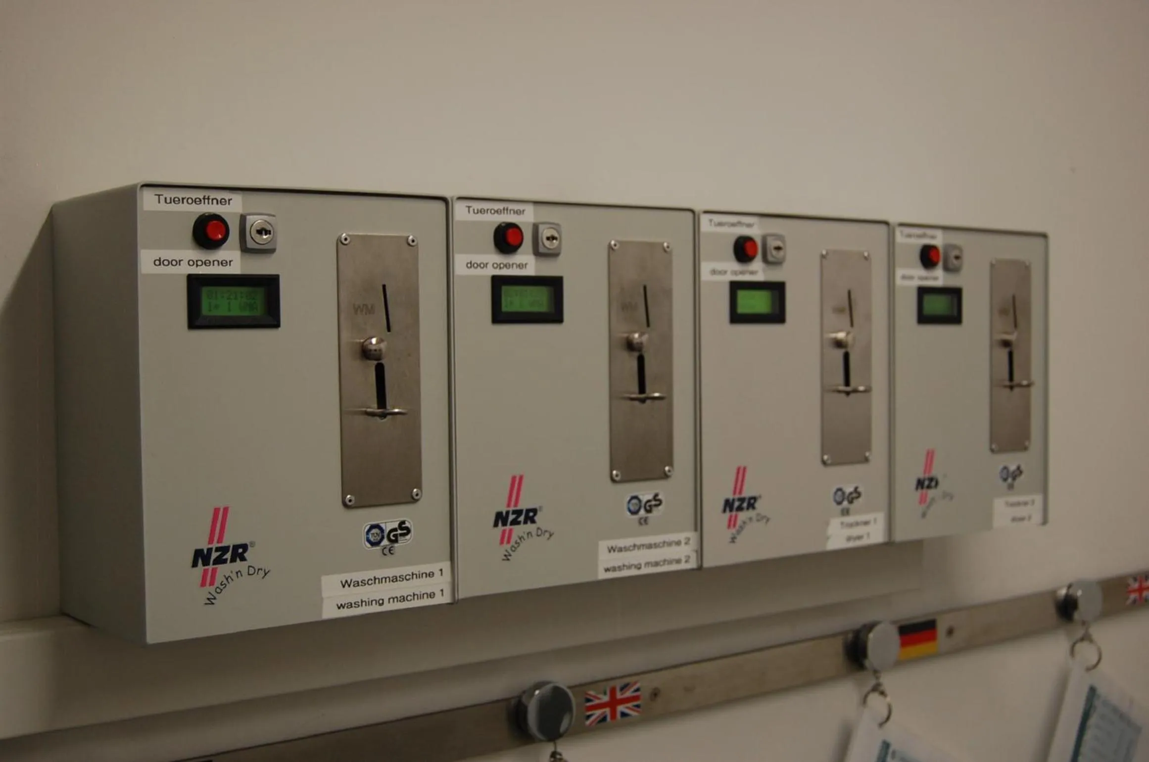 Decorative detail in Boardinghouse HOME - adults only -