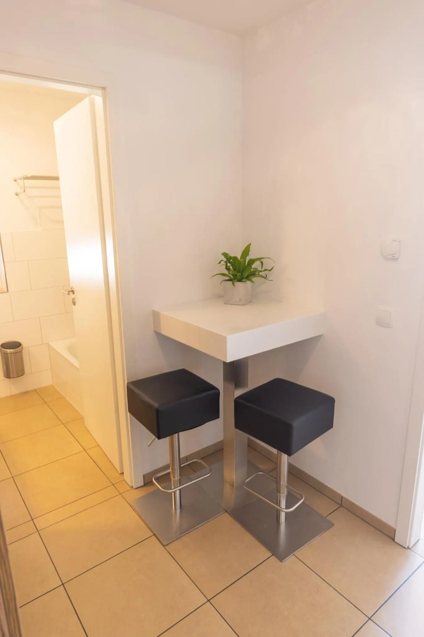 Boardinghouse HOME - adults only -