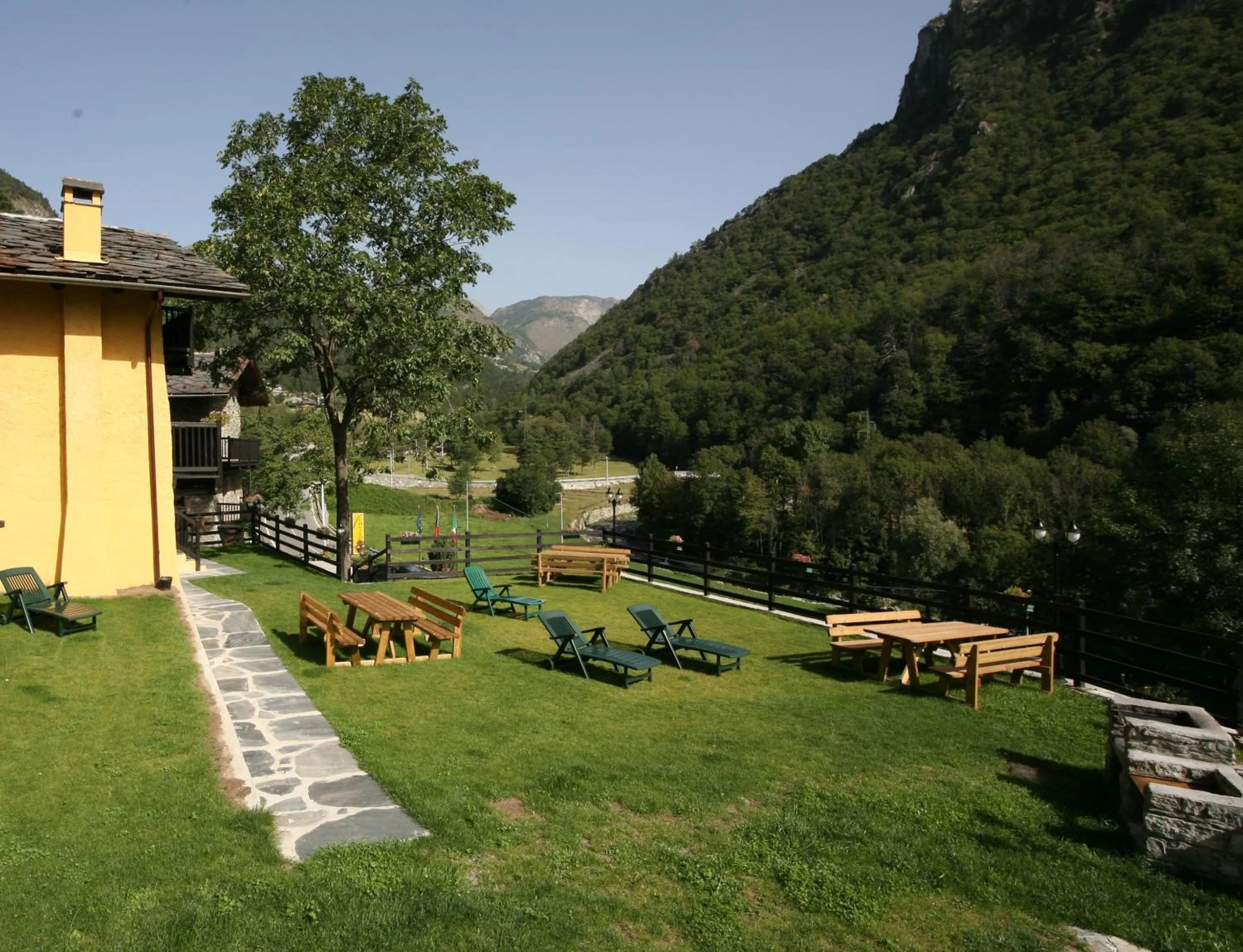 Day in Residence Covalou