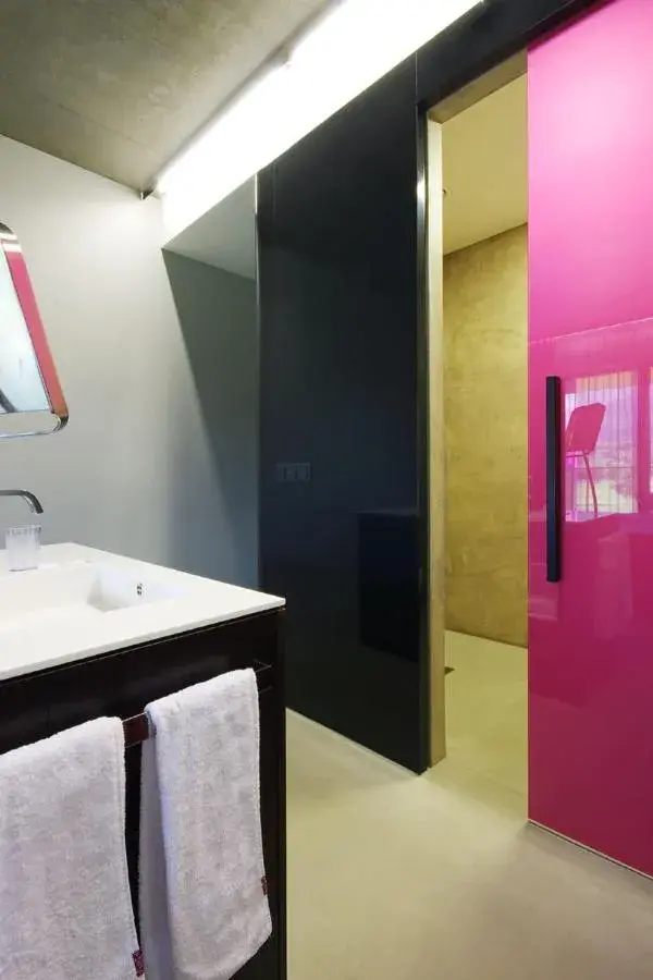 Deluxe Twin Room - single occupancy in Miura Hotel Deluxe Twin Room - single occupancy in Miura Hotel