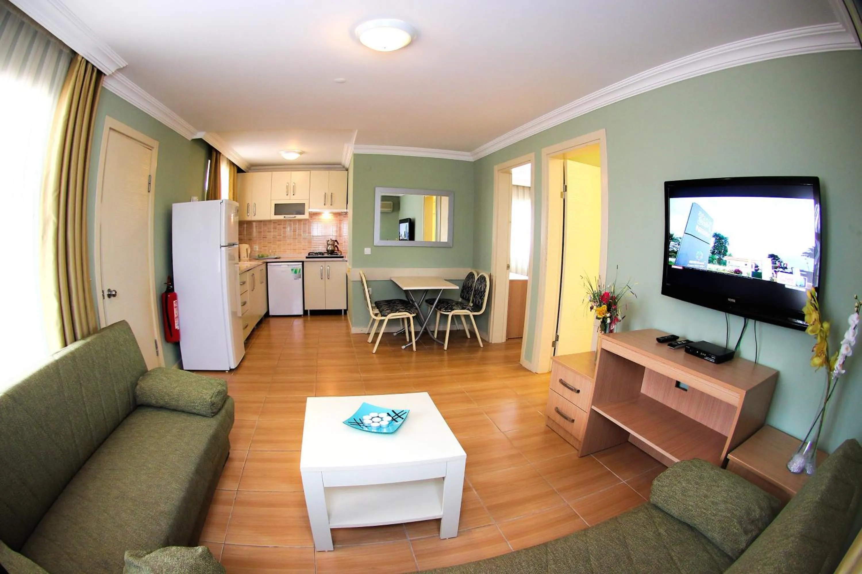 Kitchen or kitchenette in Hotel Dost