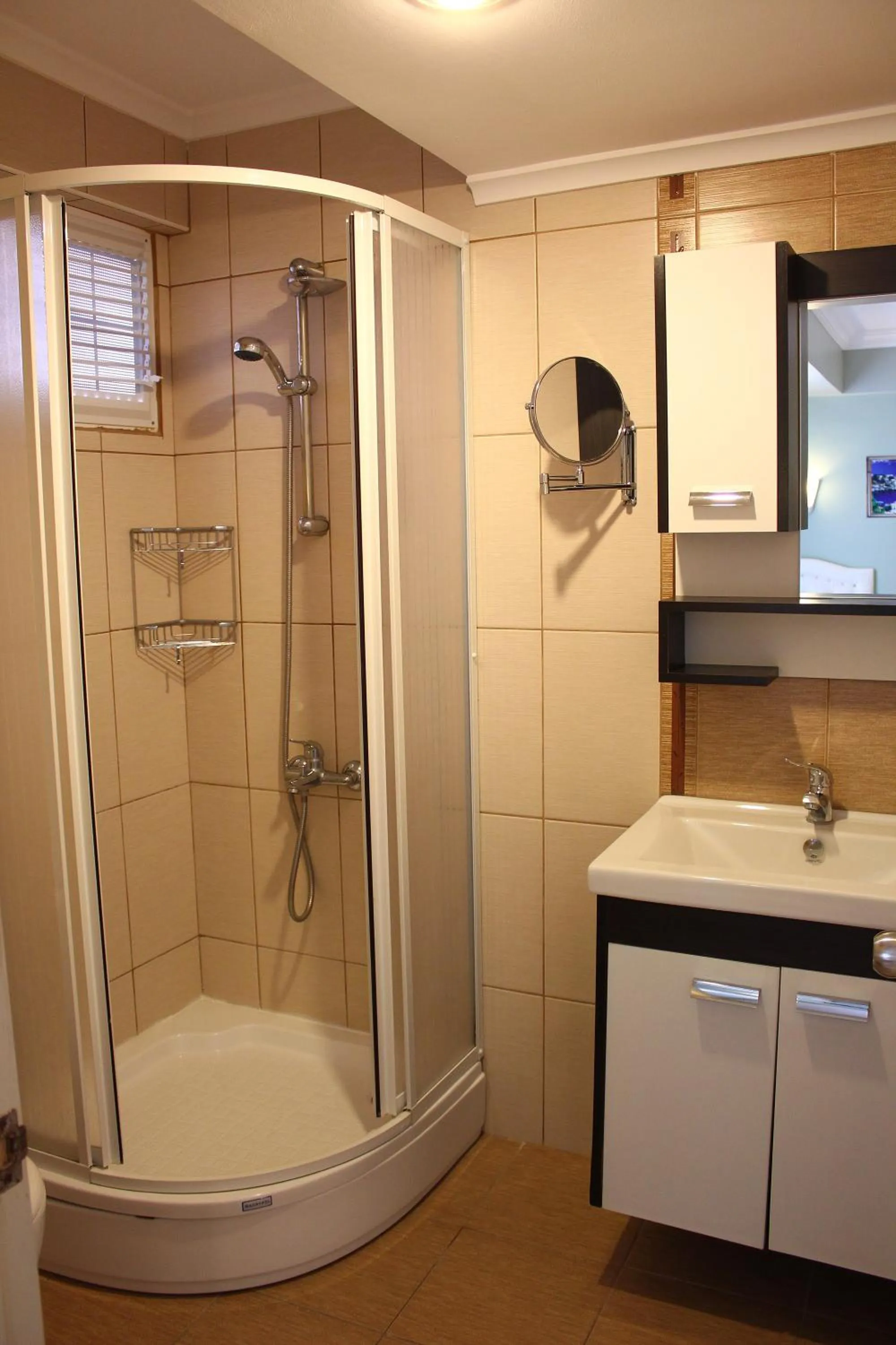 Bathroom in Hotel Dost