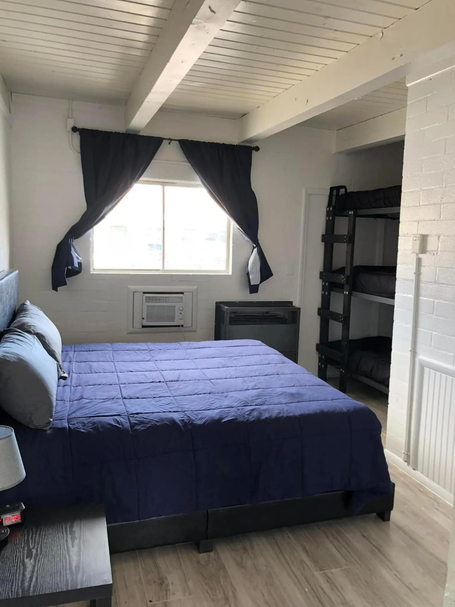 Bed in Thunderbird Motel