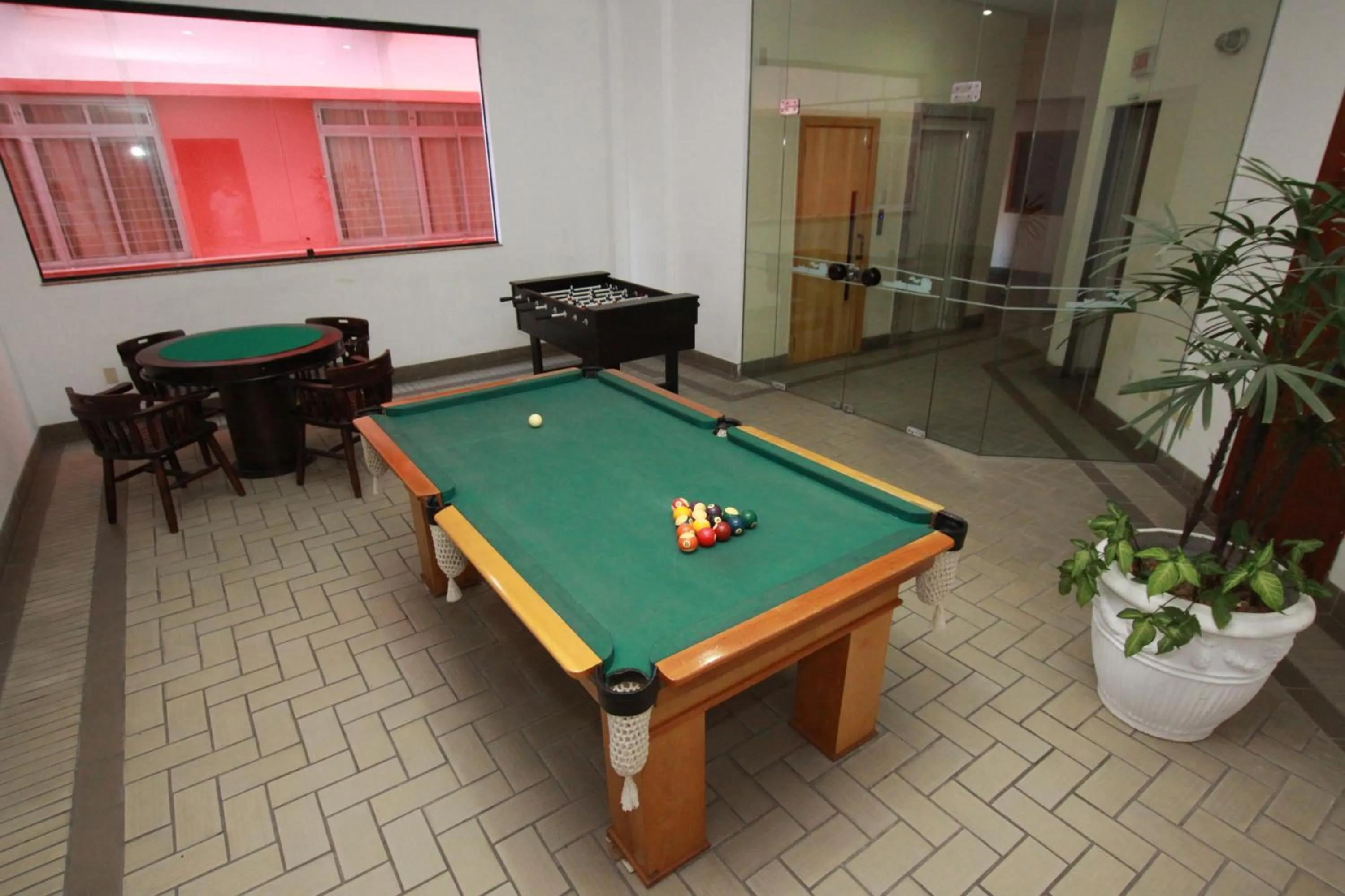Billiard in Hotel Blumenau - Balneário Camboriú