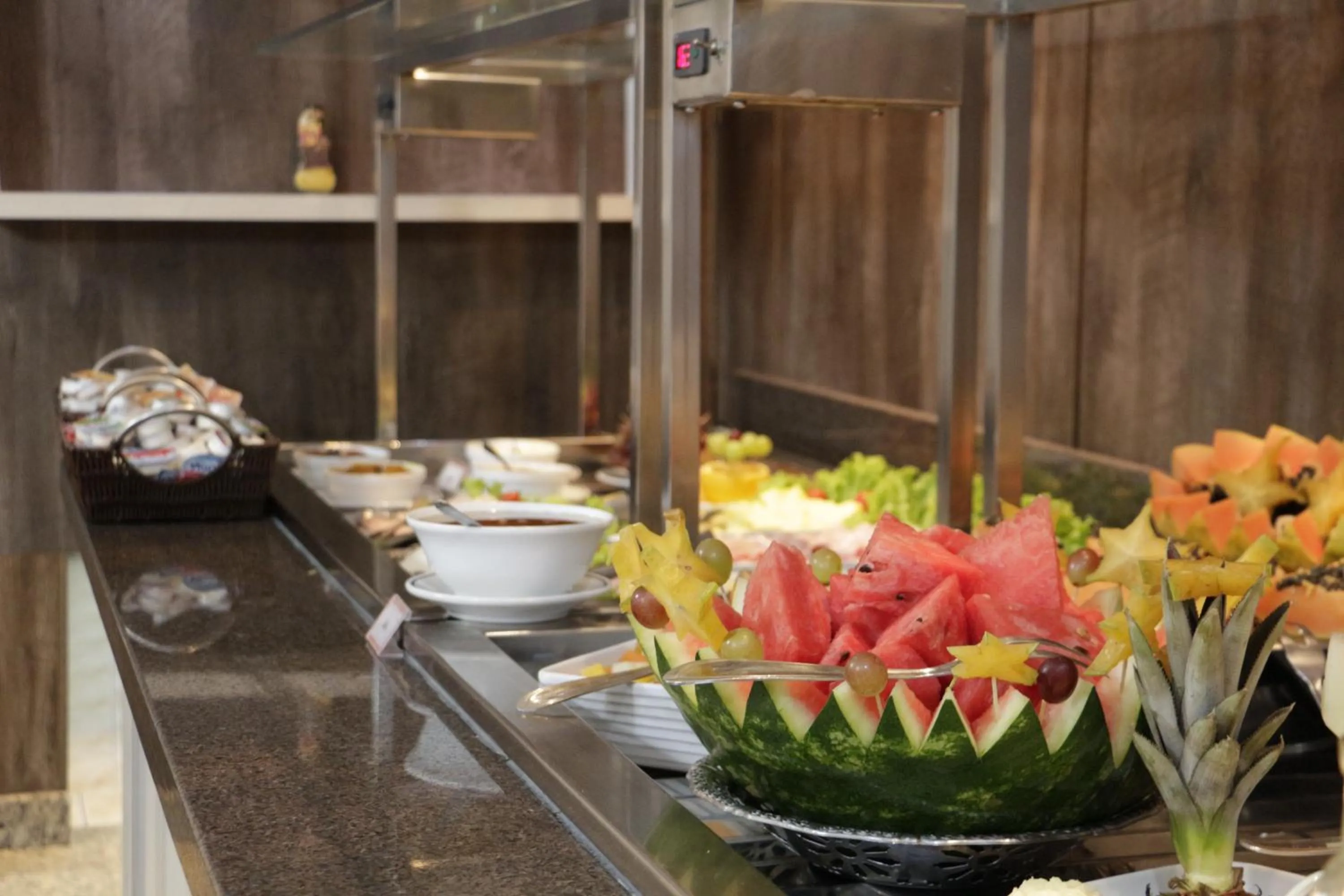 Buffet breakfast in Hotel Blumenau - Balneário Camboriú