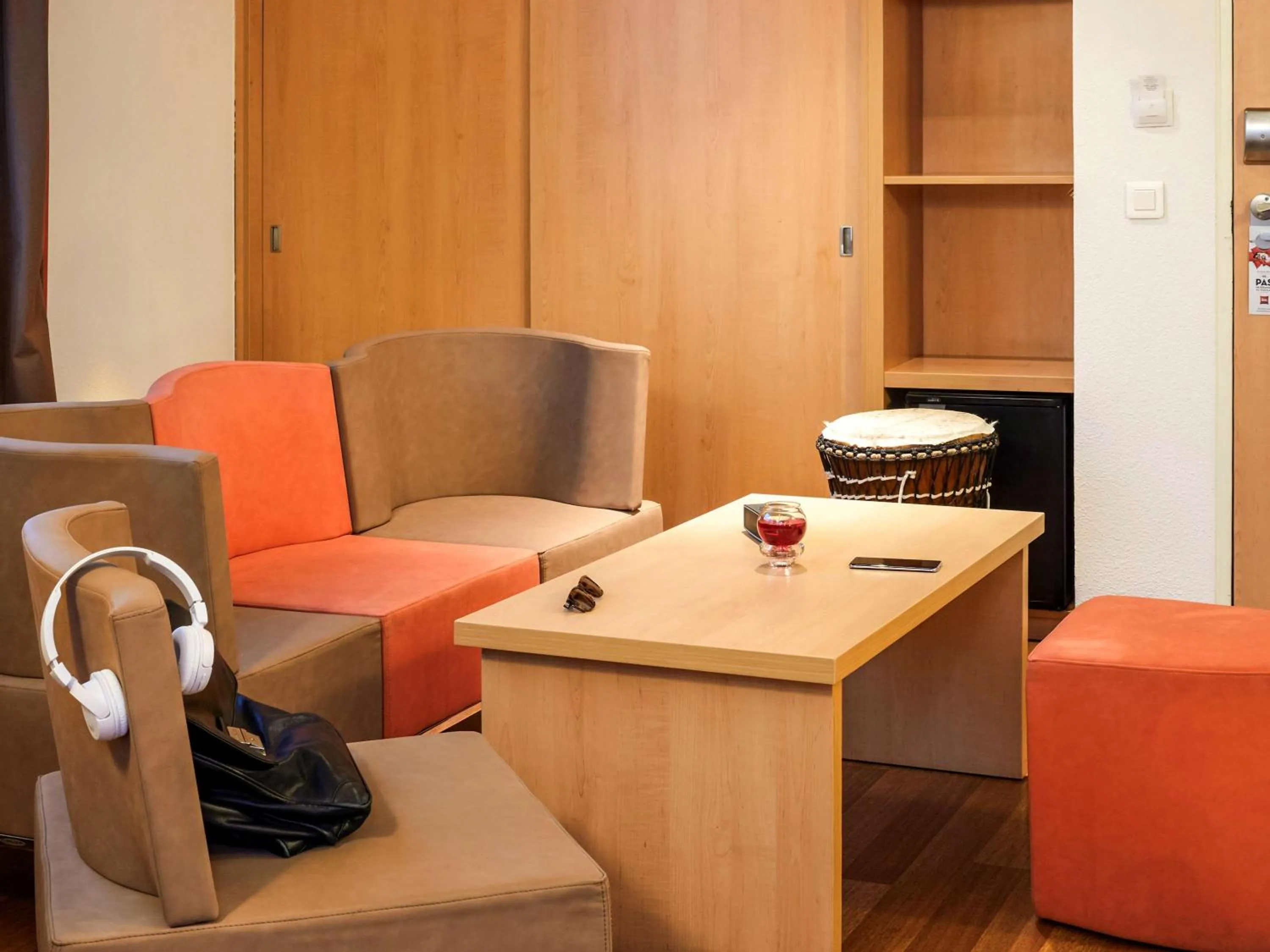 Photo of the whole room in Ibis Antananarivo Ankorondrano