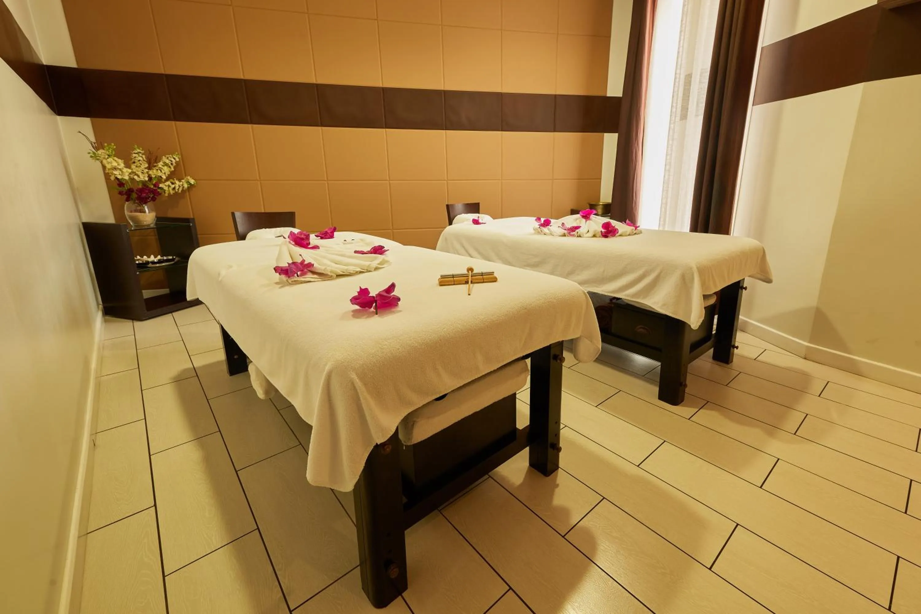 Massage, Bed in Ibis Antananarivo Ankorondrano