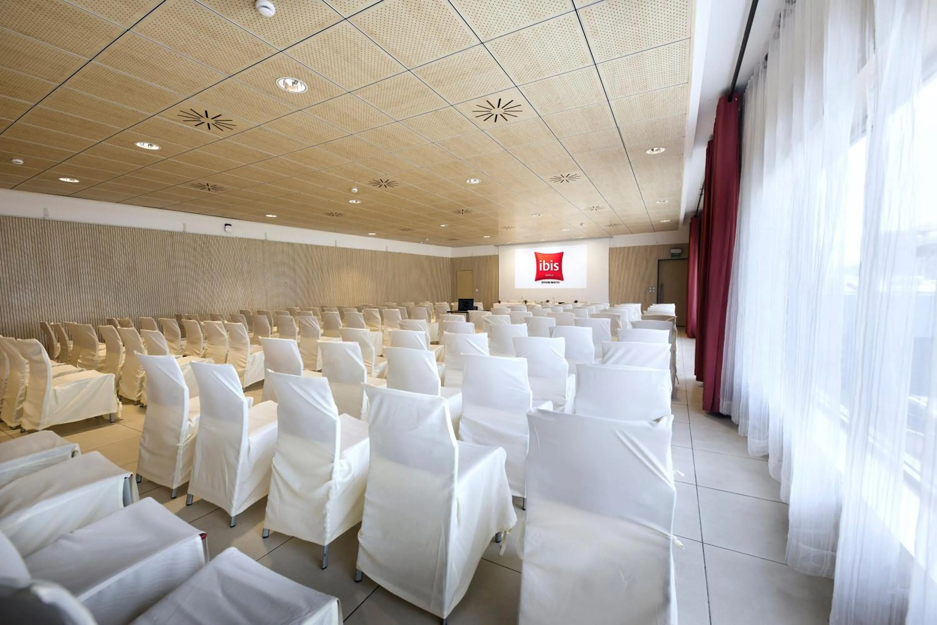 Business facilities in Ibis Antananarivo Ankorondrano