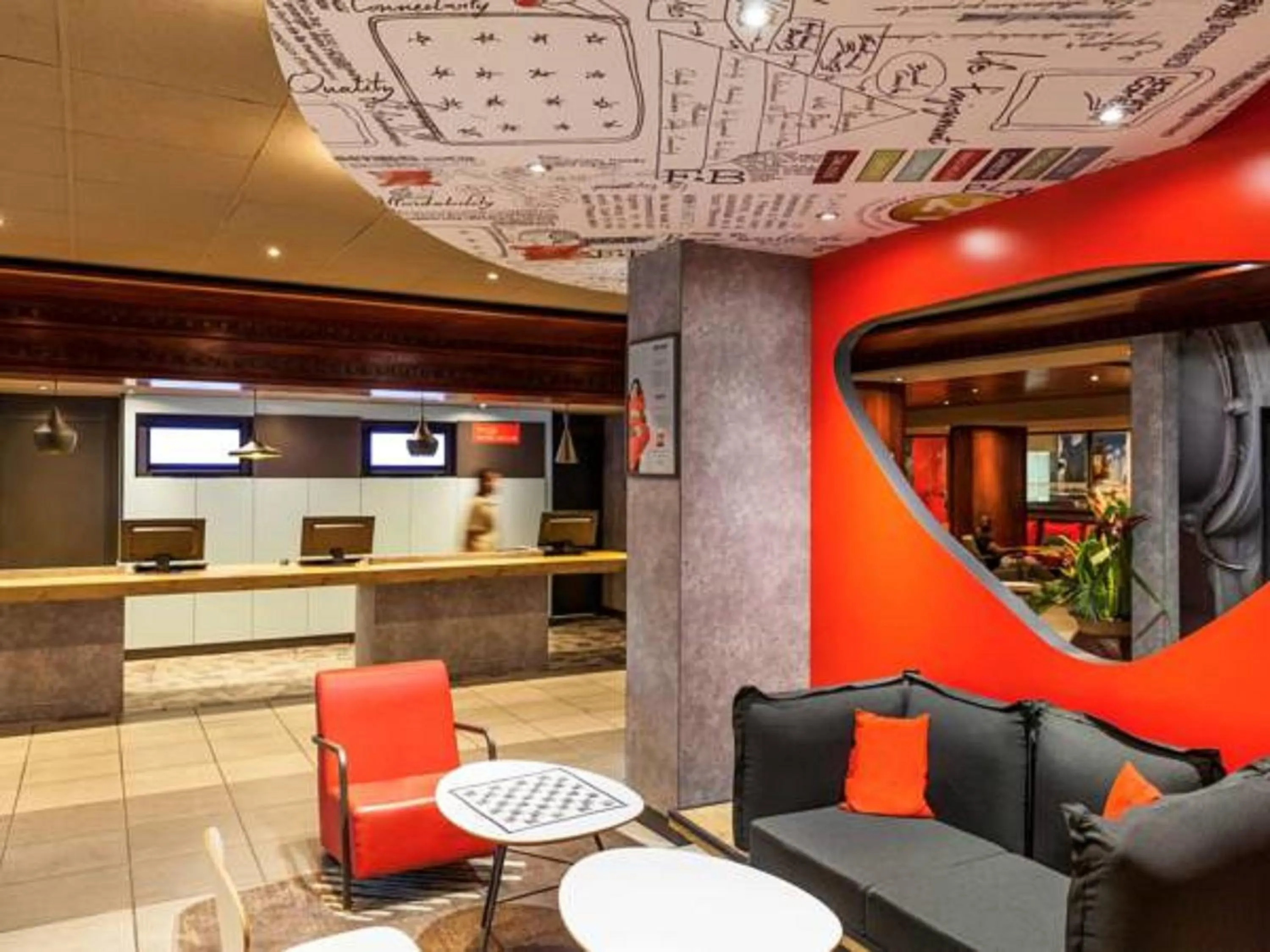 Lounge or bar in ibis Douala