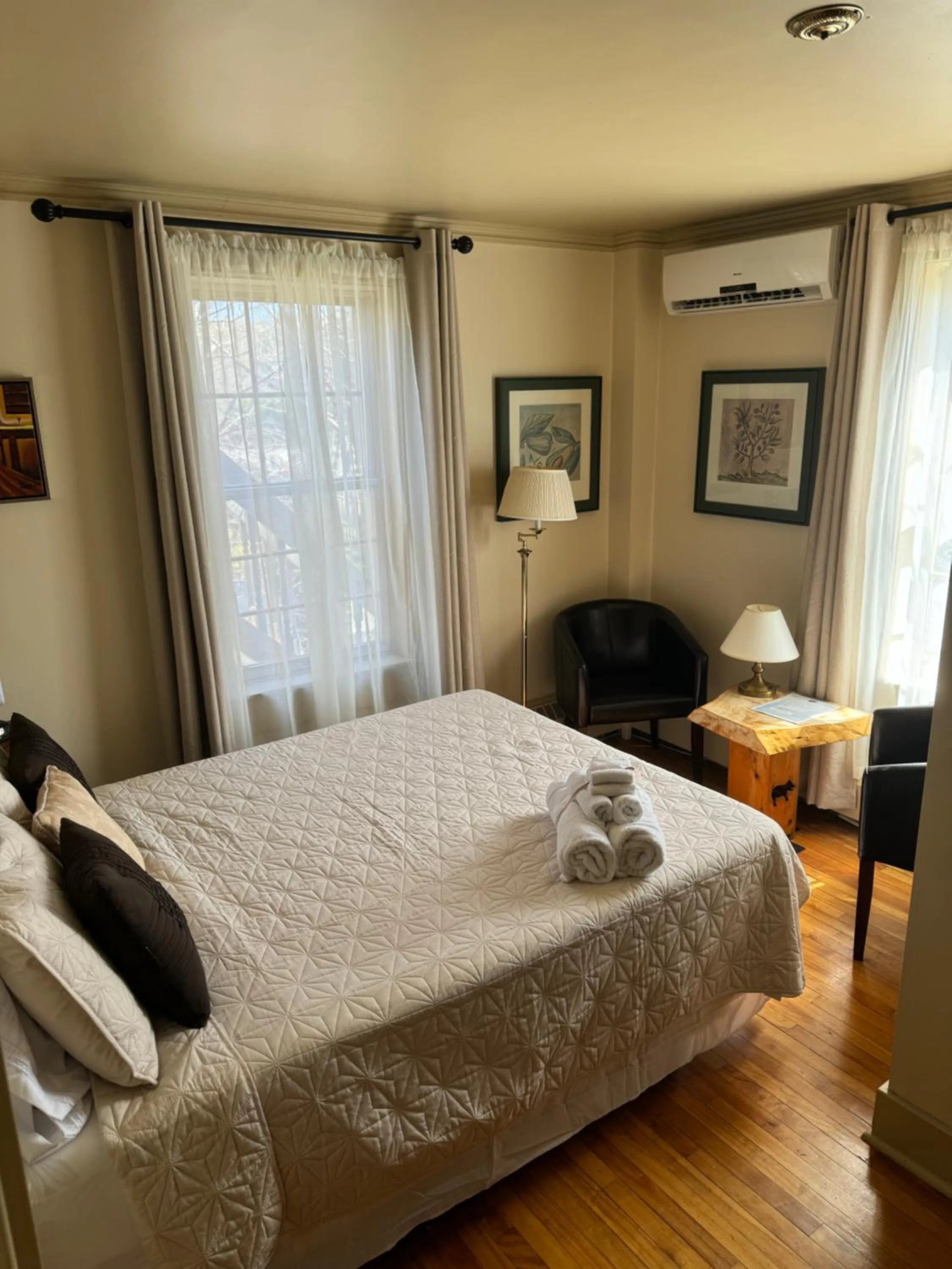 Bed in Au Manoir de la rue Merry