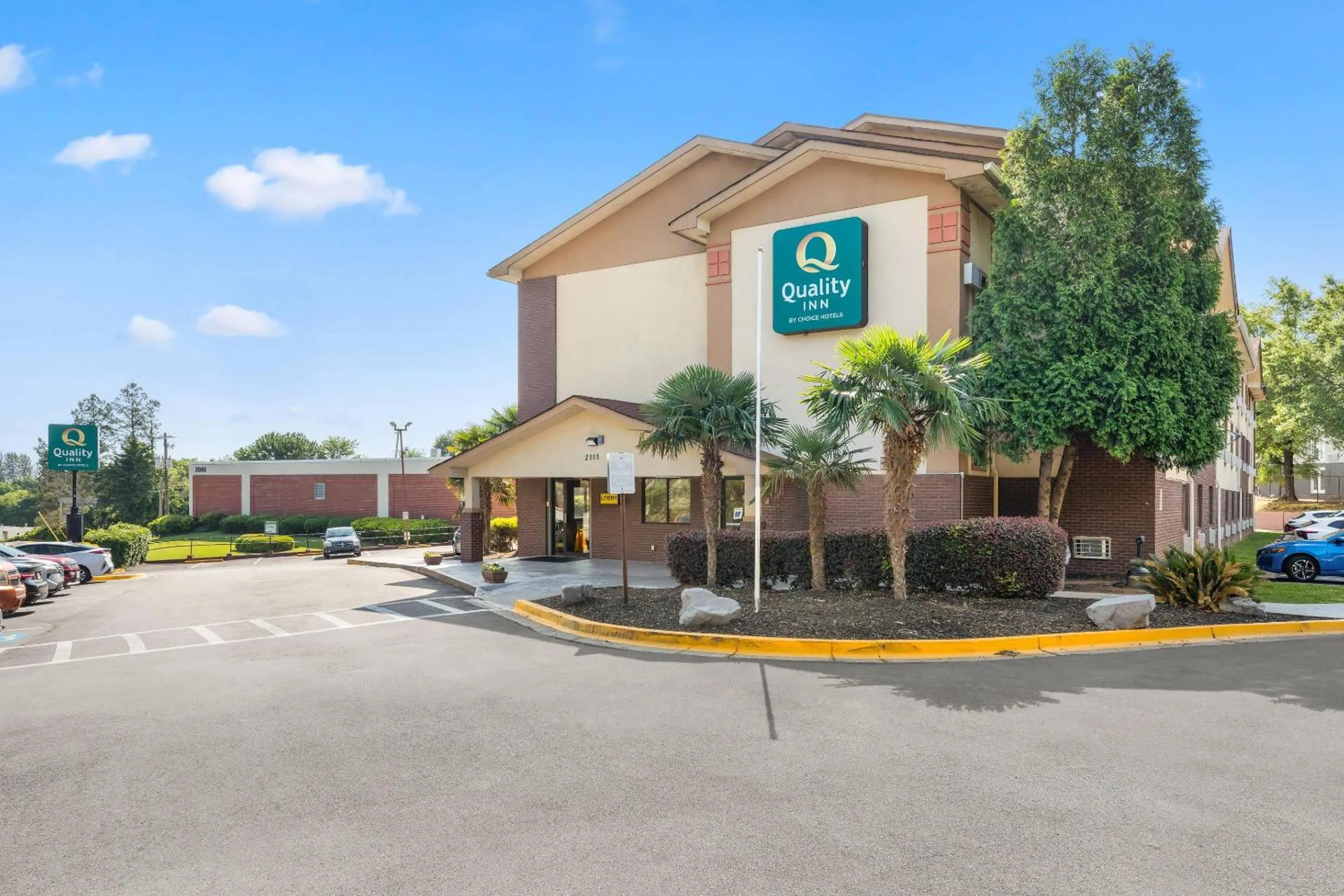 Property building in Quality Inn Atlanta Airport-Central